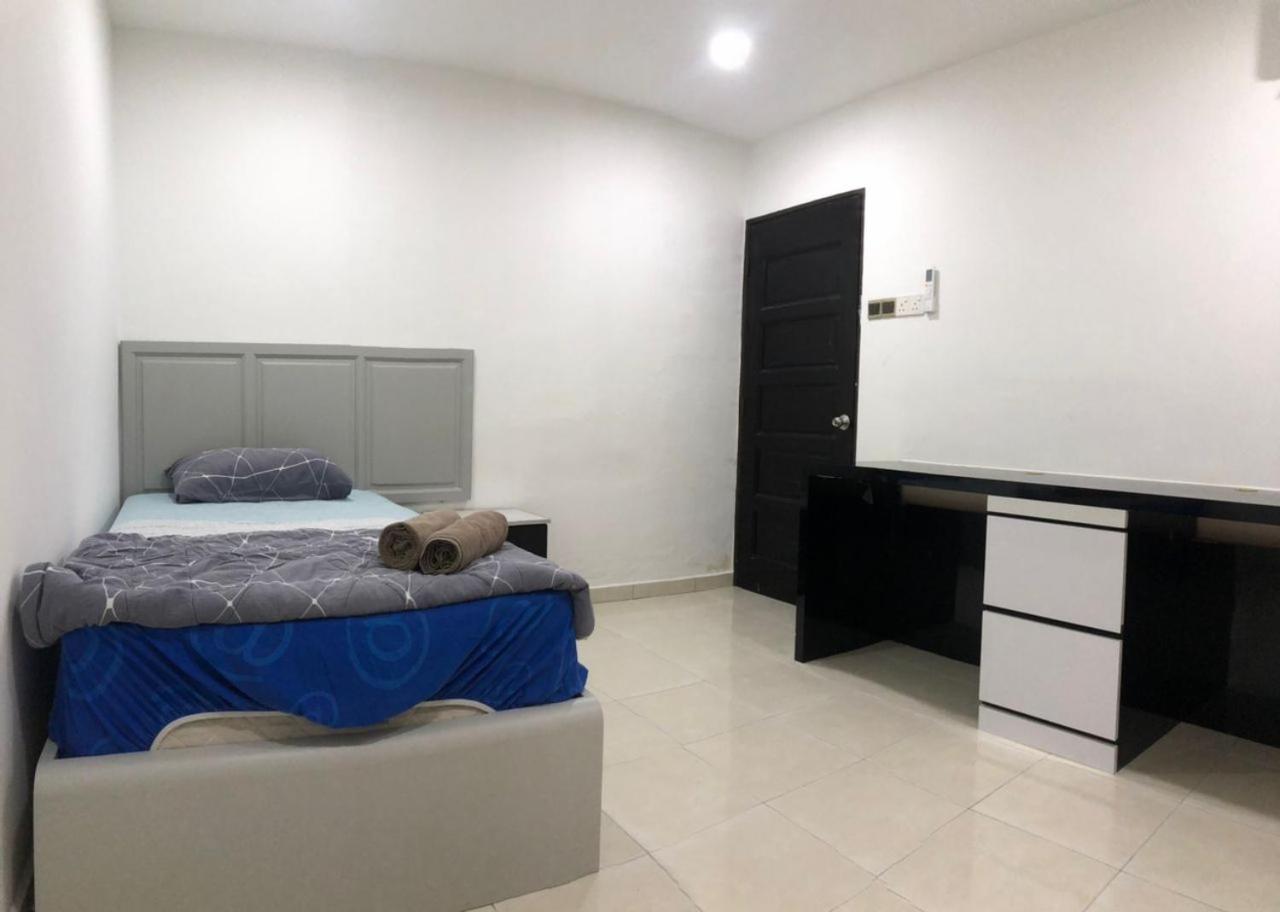 4 Bedrooms Semi D Homestay by Mr Homestay photo 4