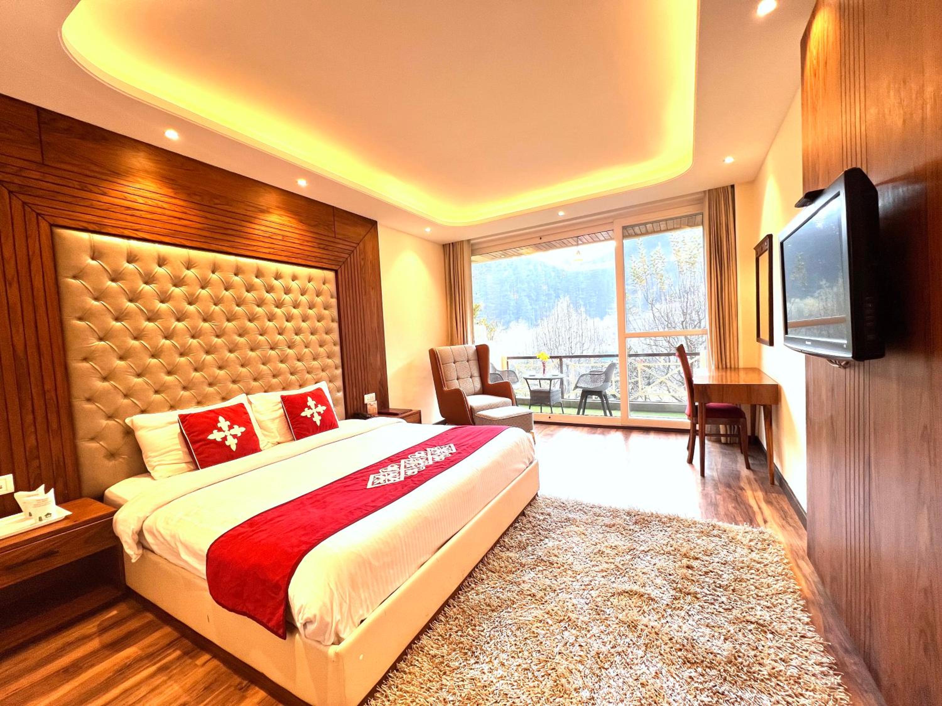 Snow Valley Resorts & Spa Manali