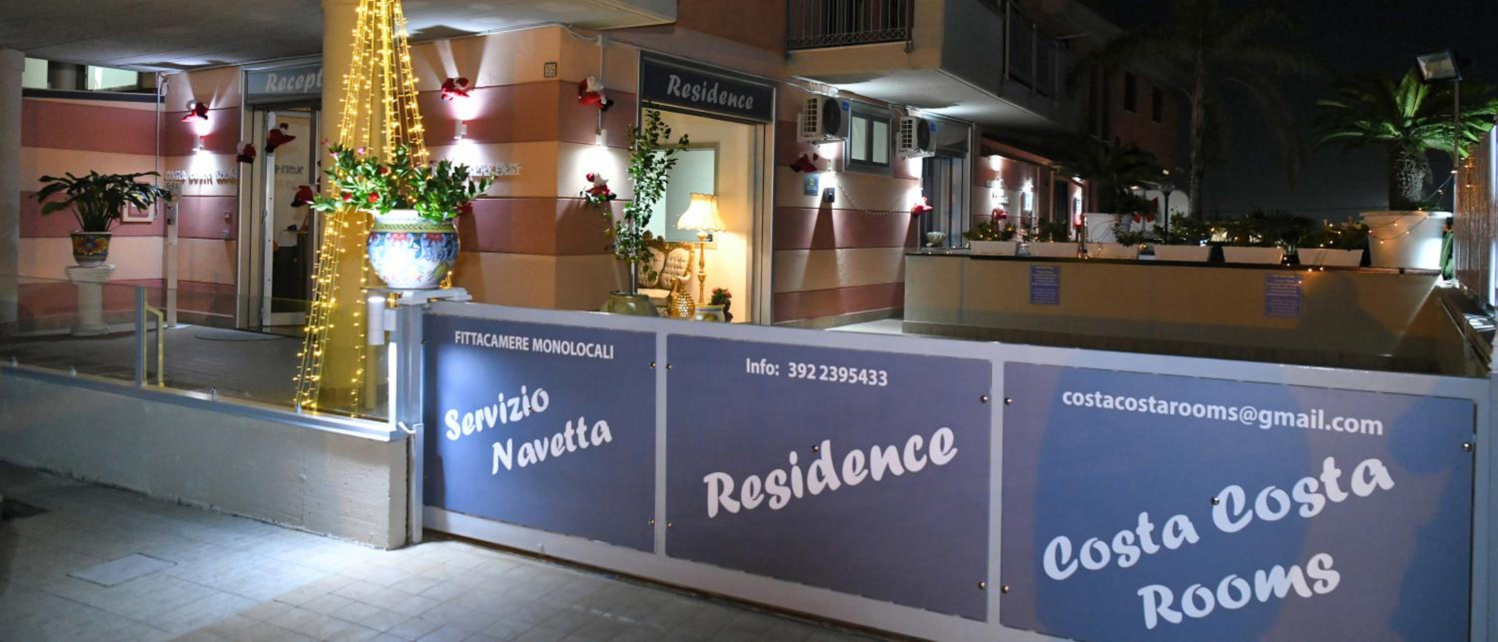 Costa Costa Rooms