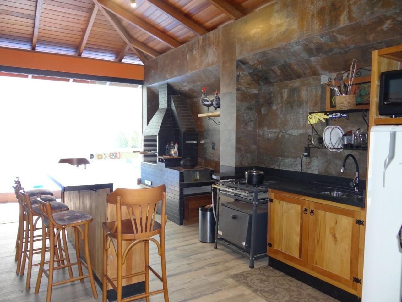 392 - Casa com padrão diferenciado para família