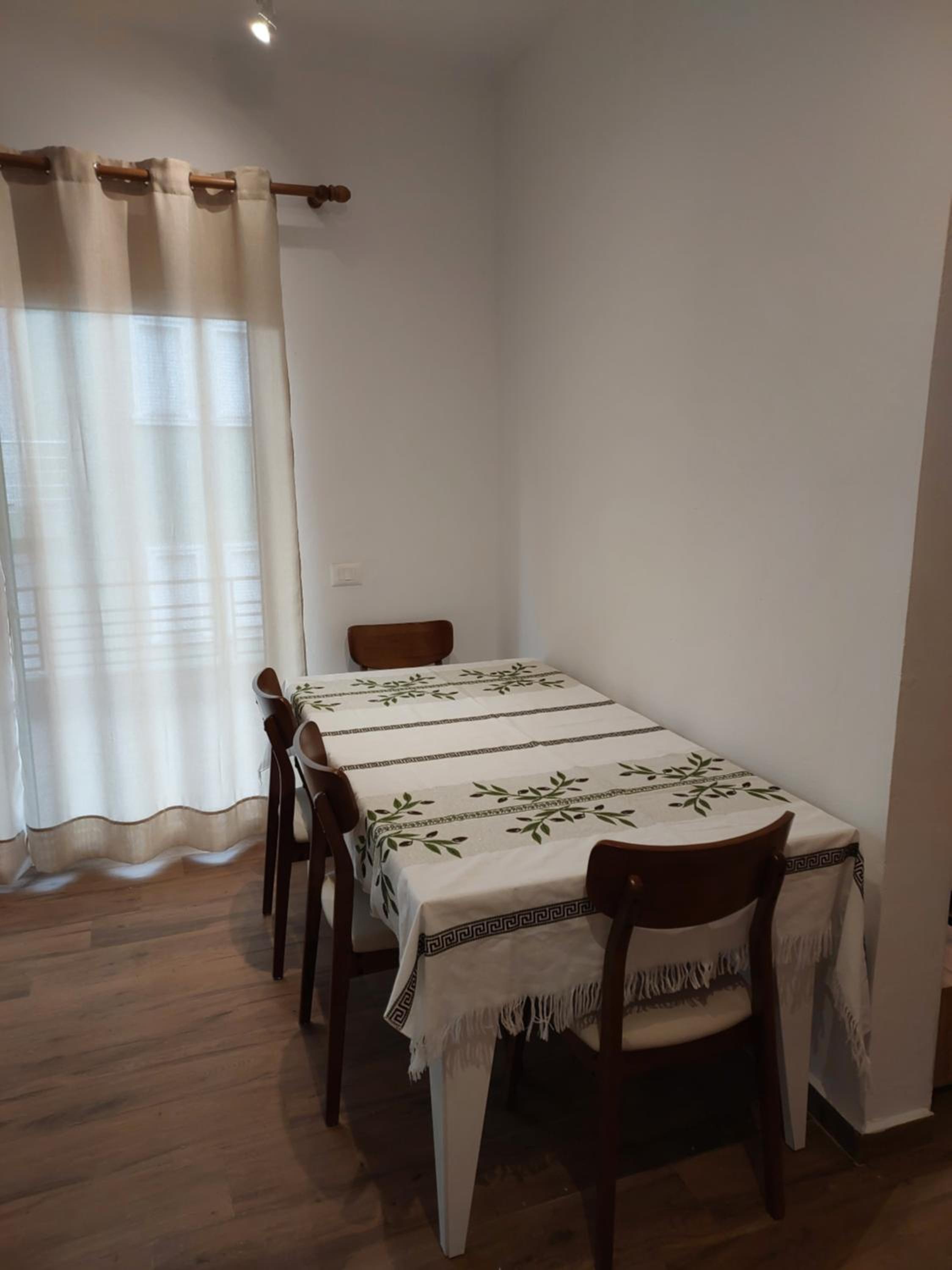 Chronos Villa Golem, Durrës