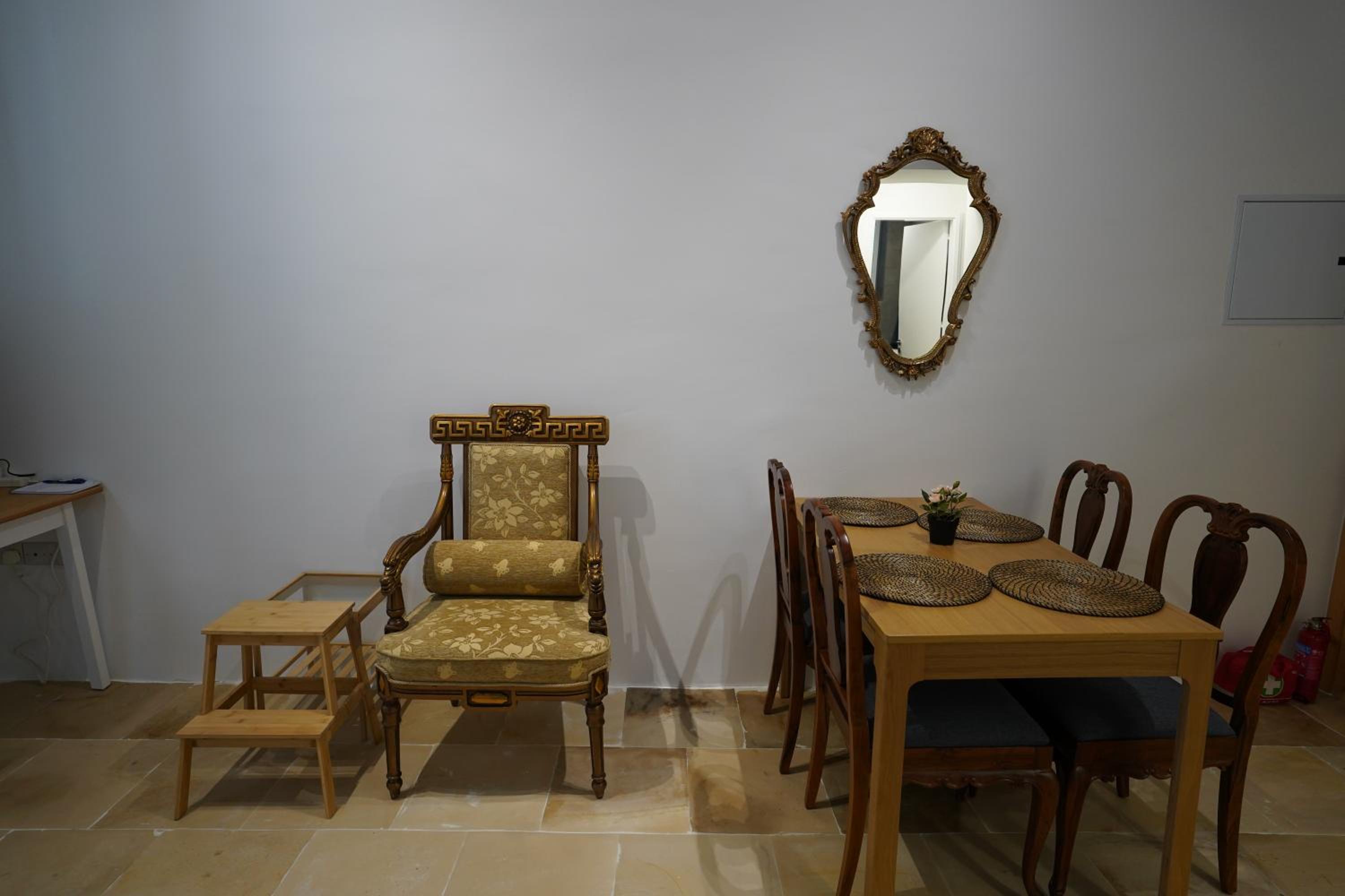 Two Bedroom Apartment w/ Balcony