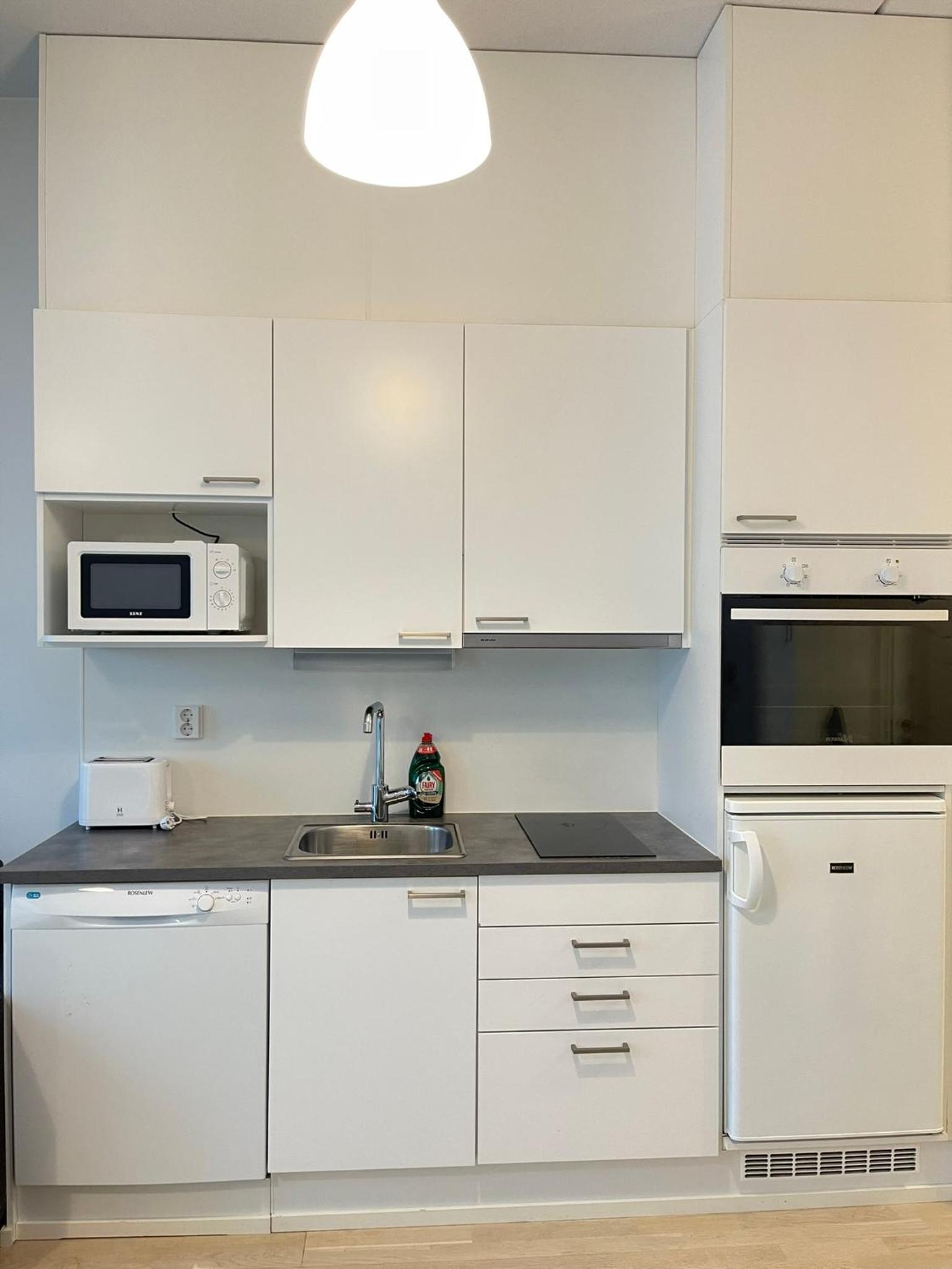 Lovely apartment next to the train station