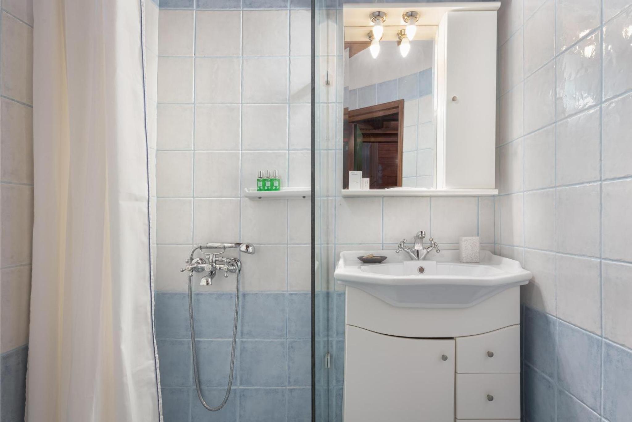 Parnassus Woodstone Chalets- N1- N2- N3