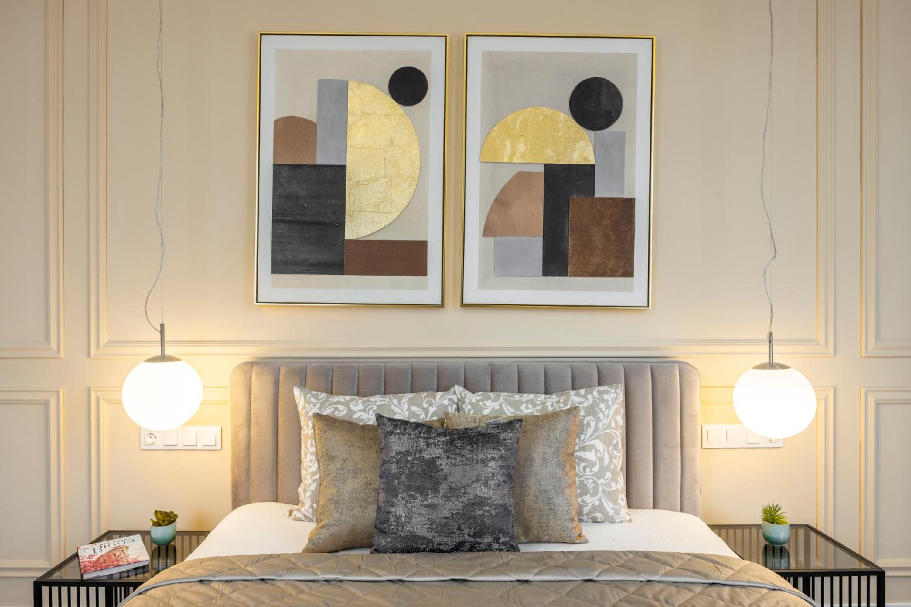 Luxury & Classy Central Apartment with 3BEDRM, 2BATHRM view 4