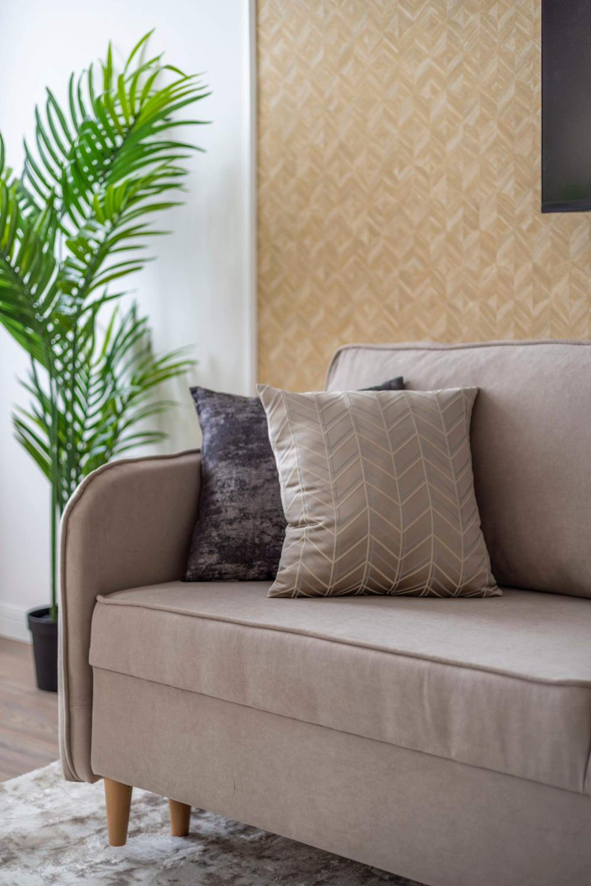 Luxury & Classy Central Apartment with 3BEDRM, 2BATHRM view 2
