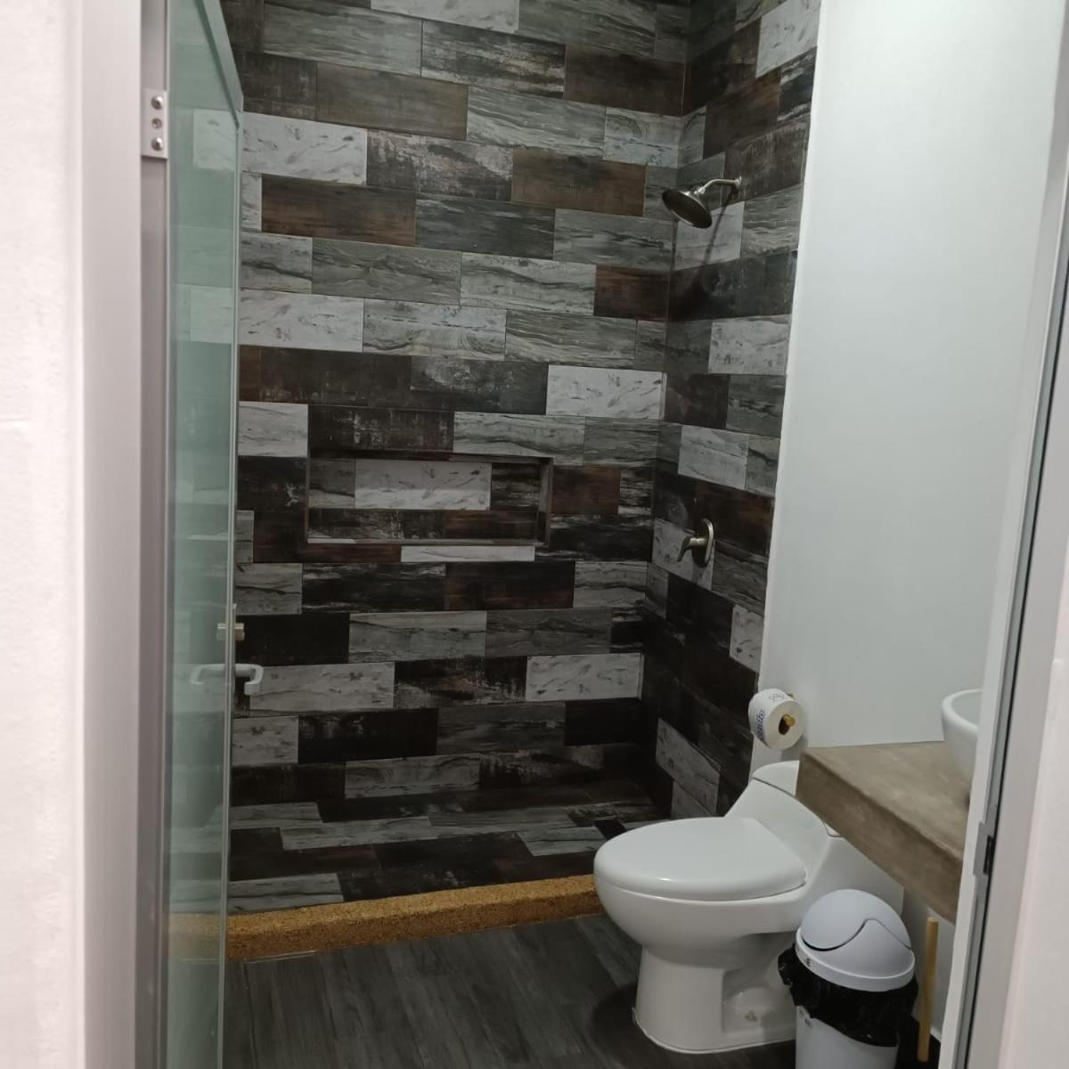 Photo 23