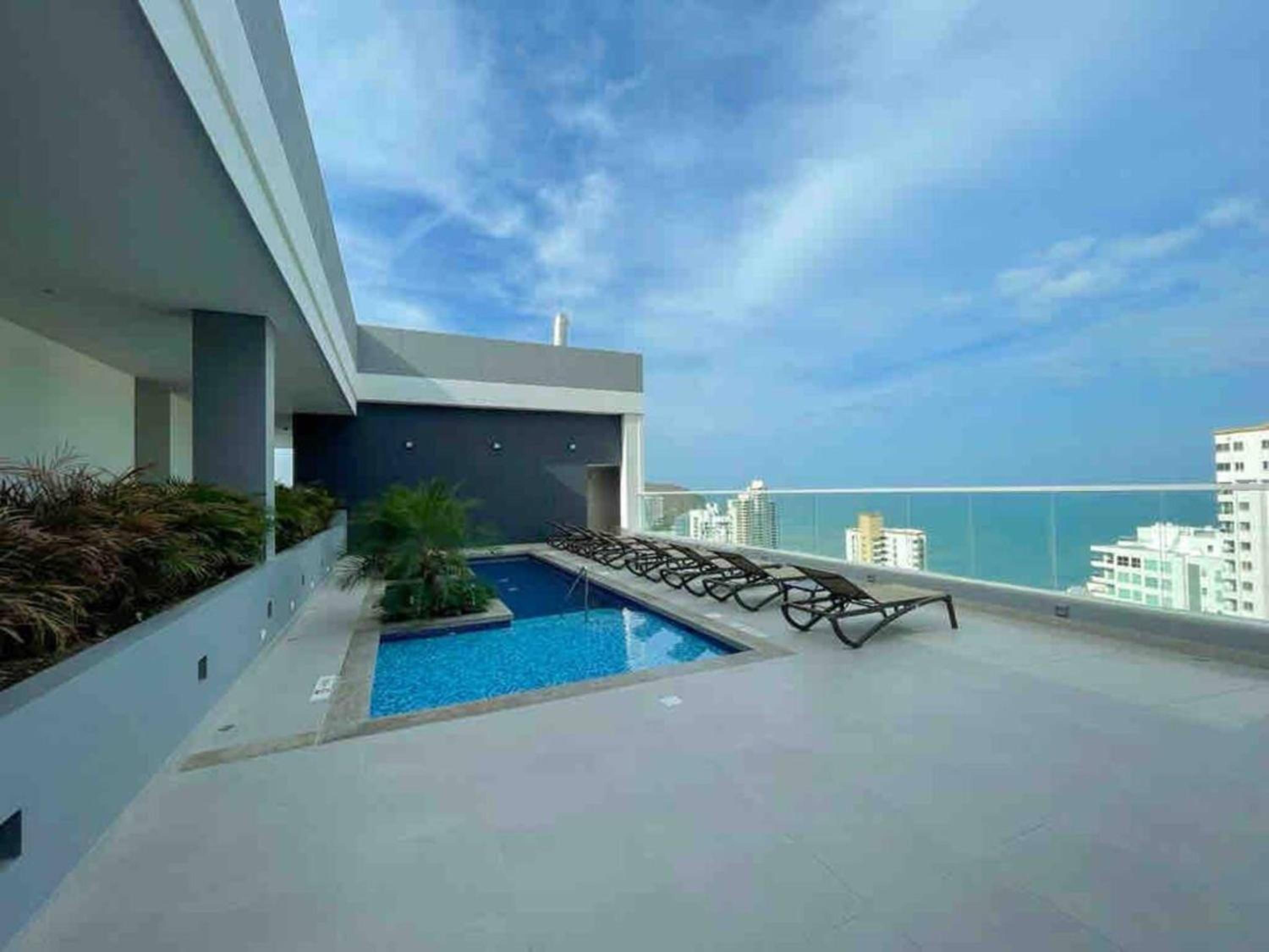 Ambar Roca Apartments – Near the Sea by SOHO