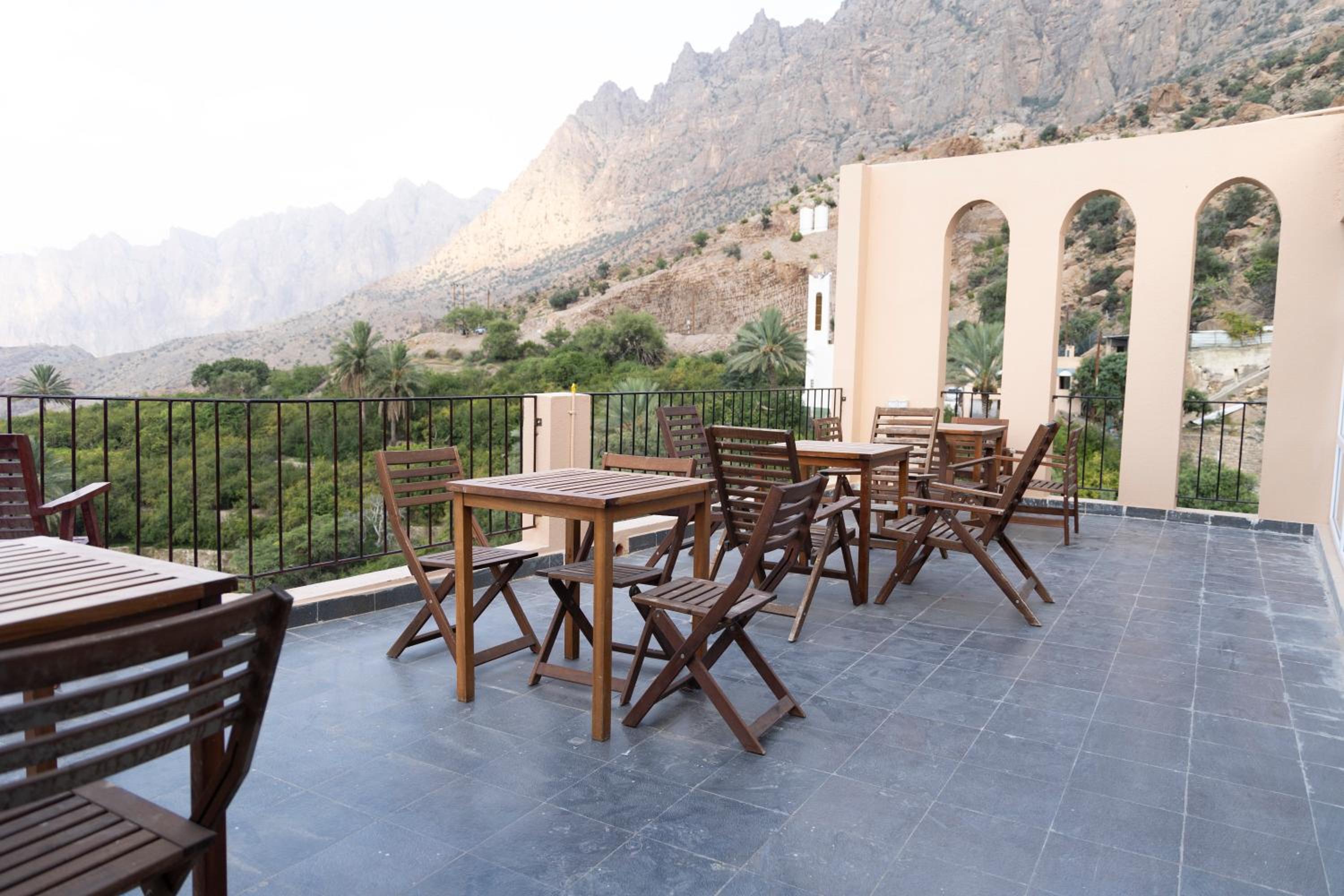 Hadash guest house