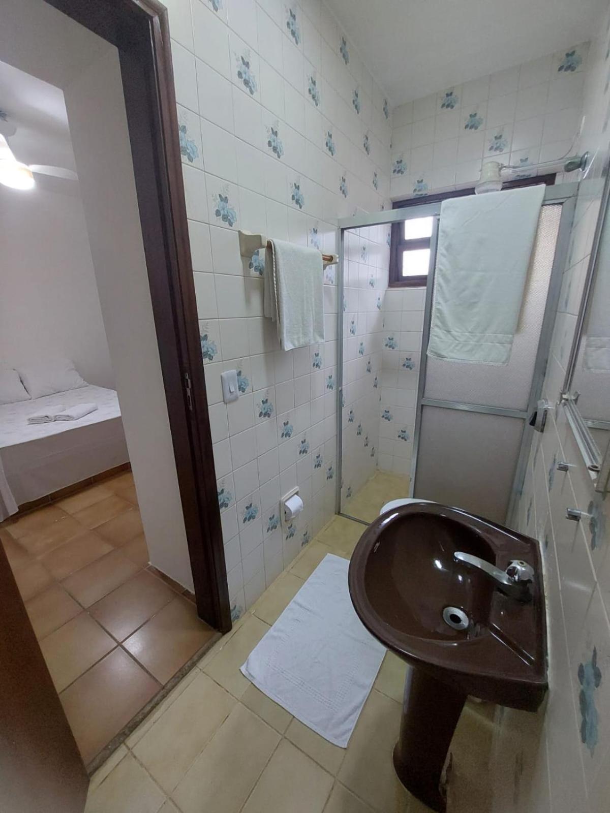 Casa com Jacuzzi aquecida praia do Lazaro