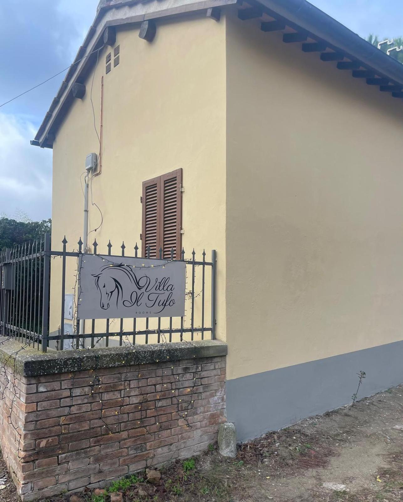 VILLA IL TUFO