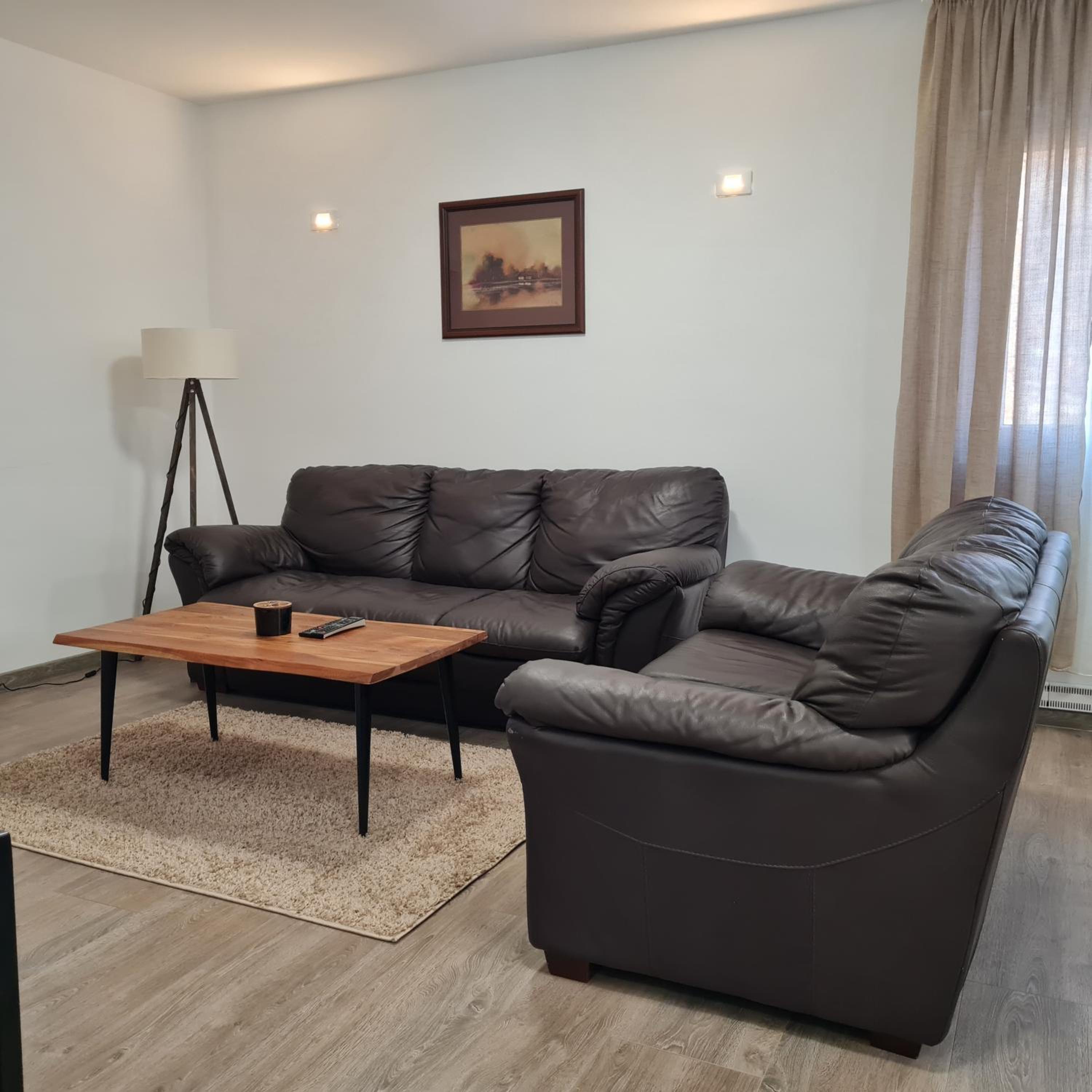 APARTMAN011