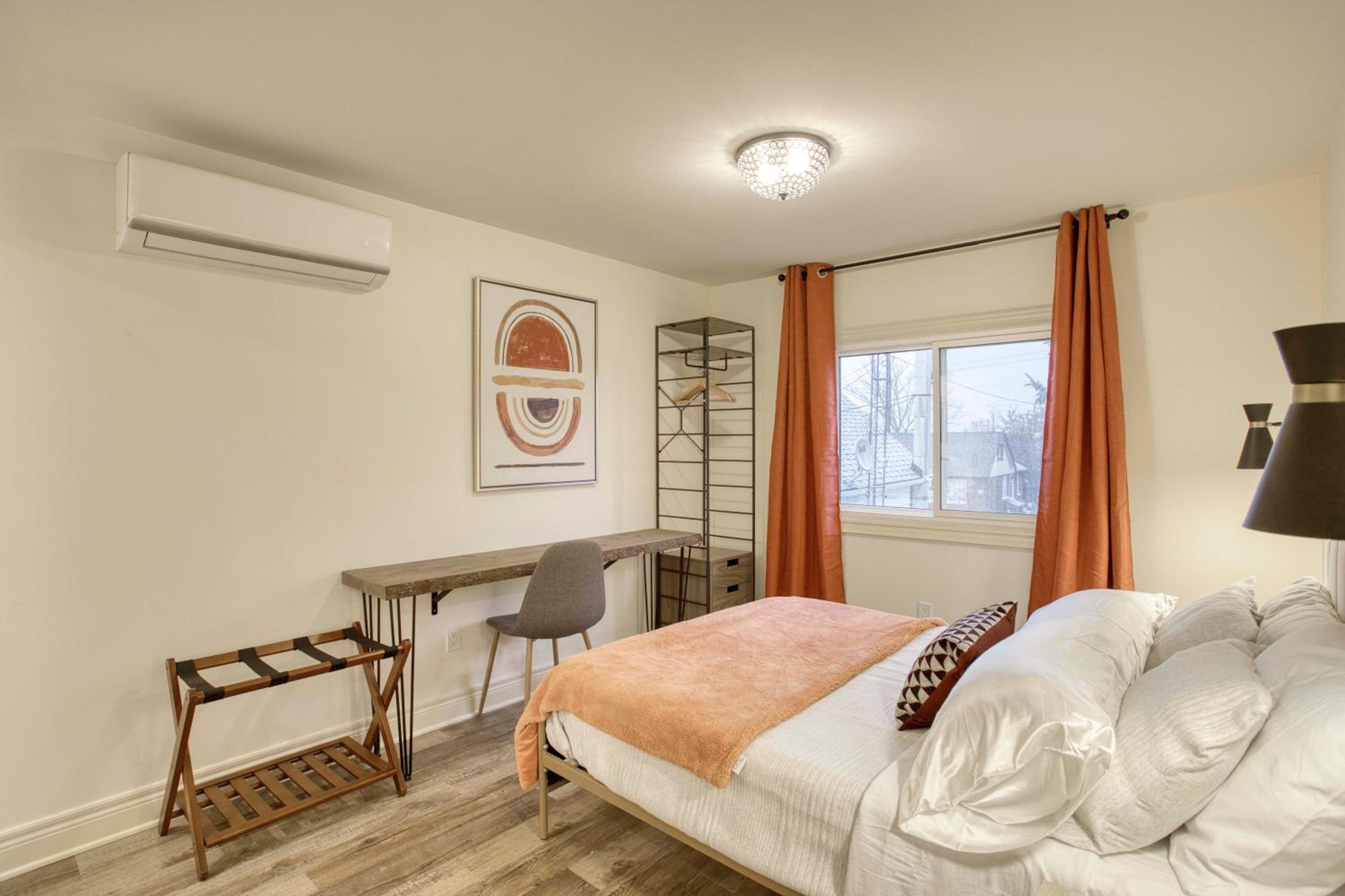 Rustic Elegant Stays in Niagara Benchlands