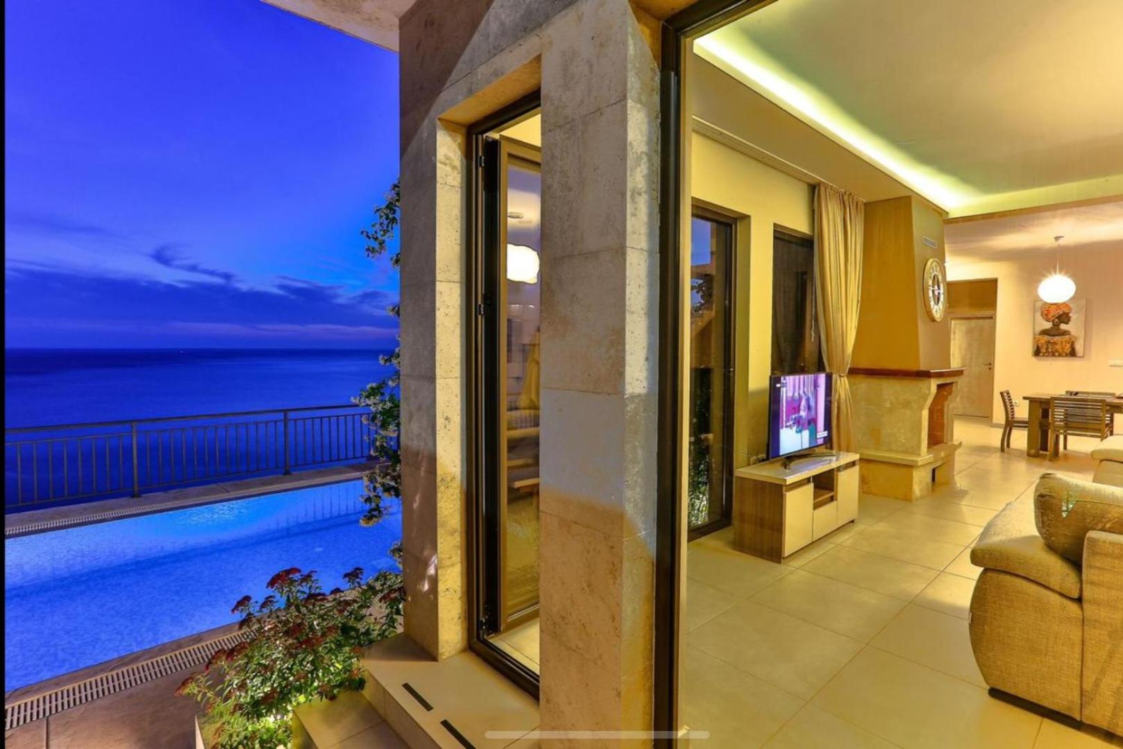 Wall Villa
