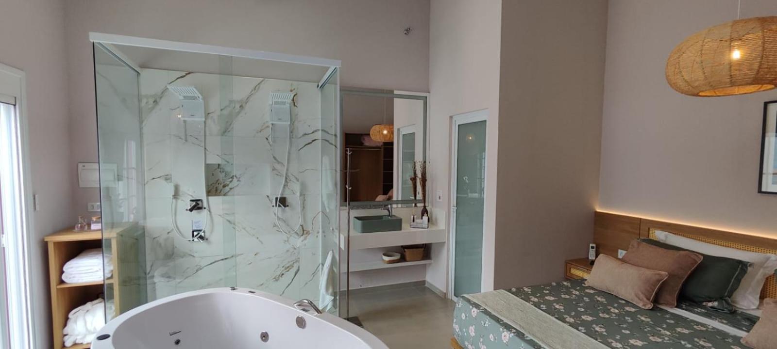 2 Esquina Brotense Hospedagem de charme com hidromassagem