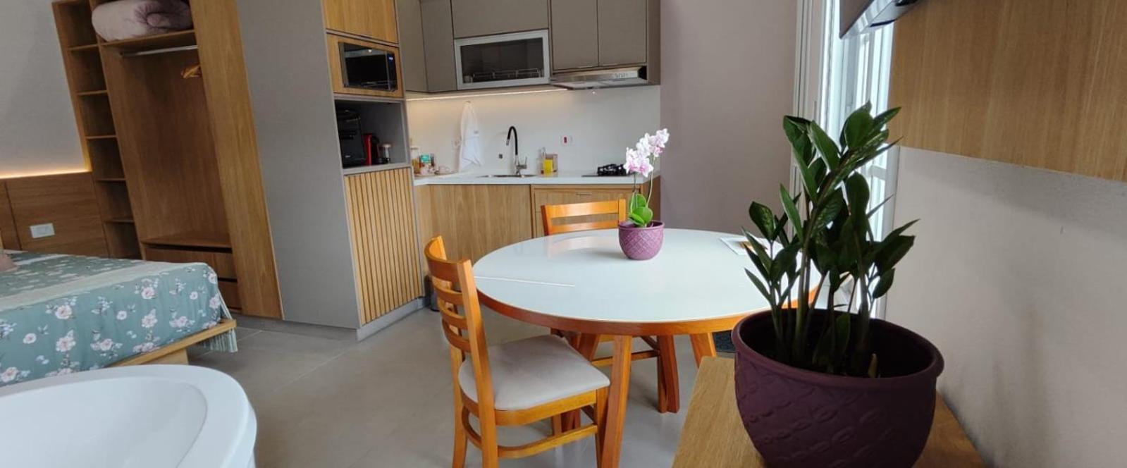 2 Esquina Brotense Hospedagem de charme com hidromassagem
