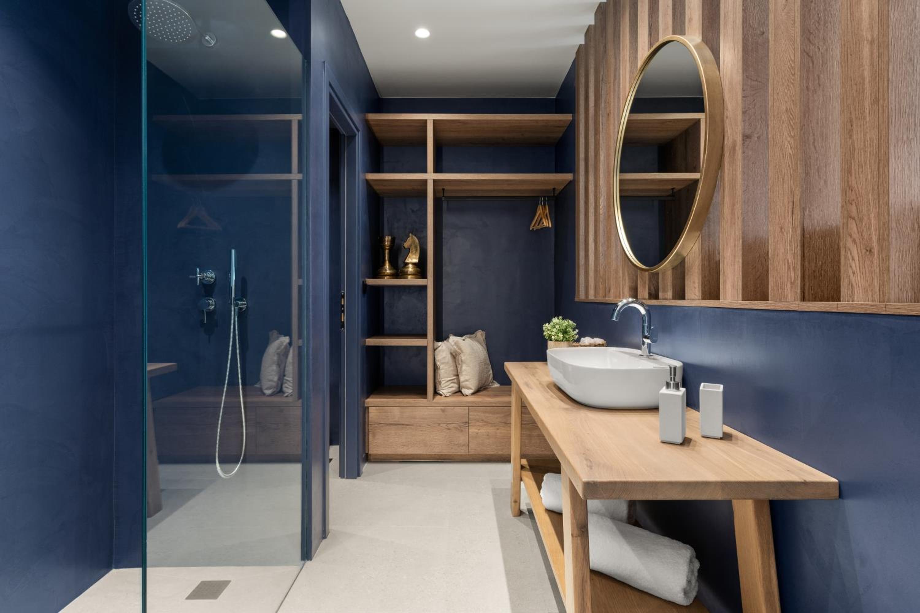 ACRON 12 penthouse Acropolis suites