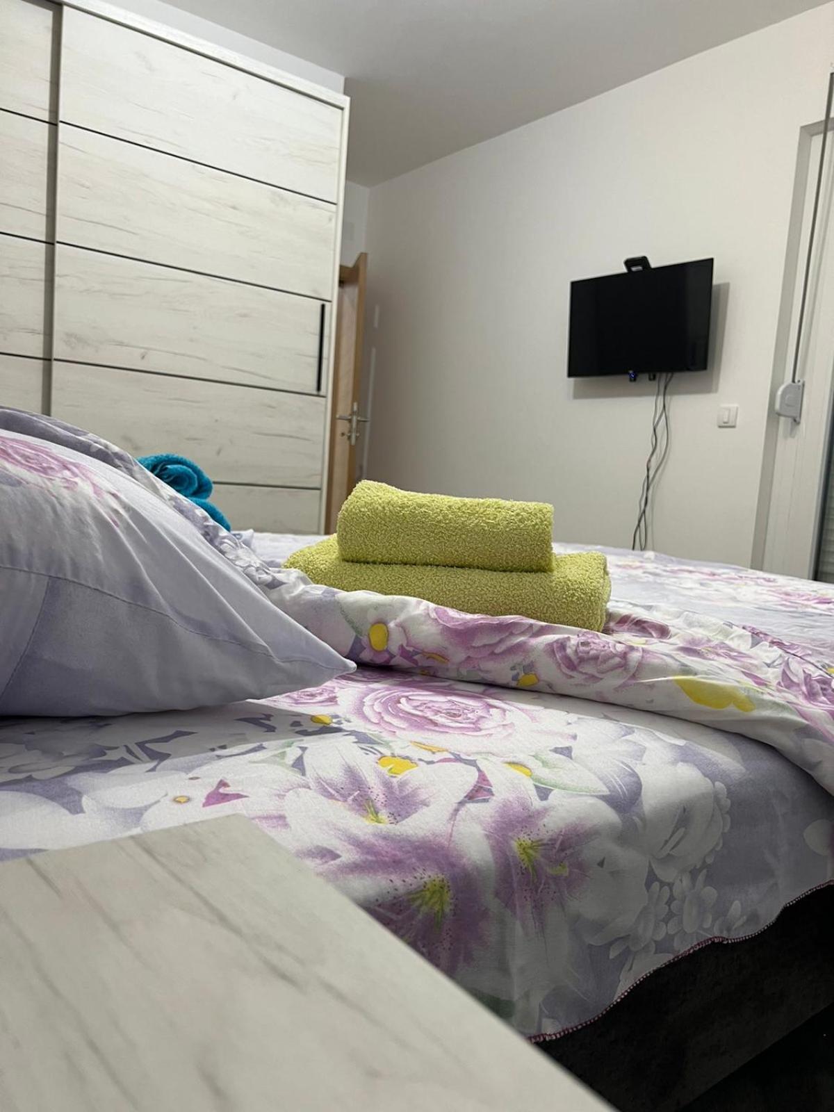 Apartmani Povlen 52 view 2