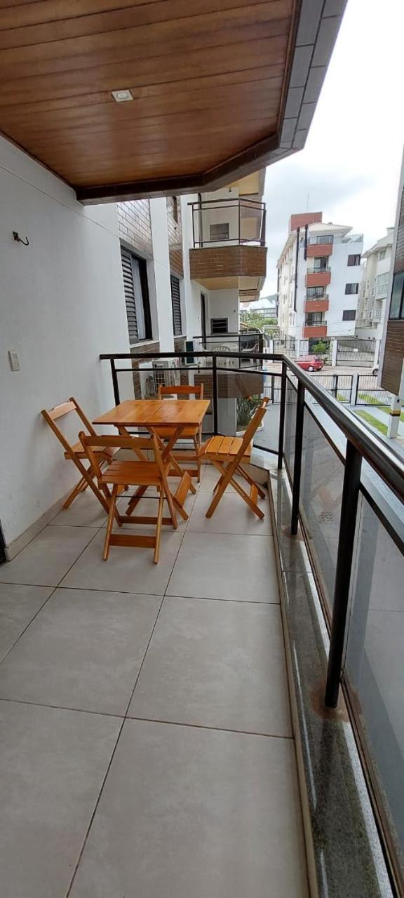 Lindo apartamento a 120m do mar
