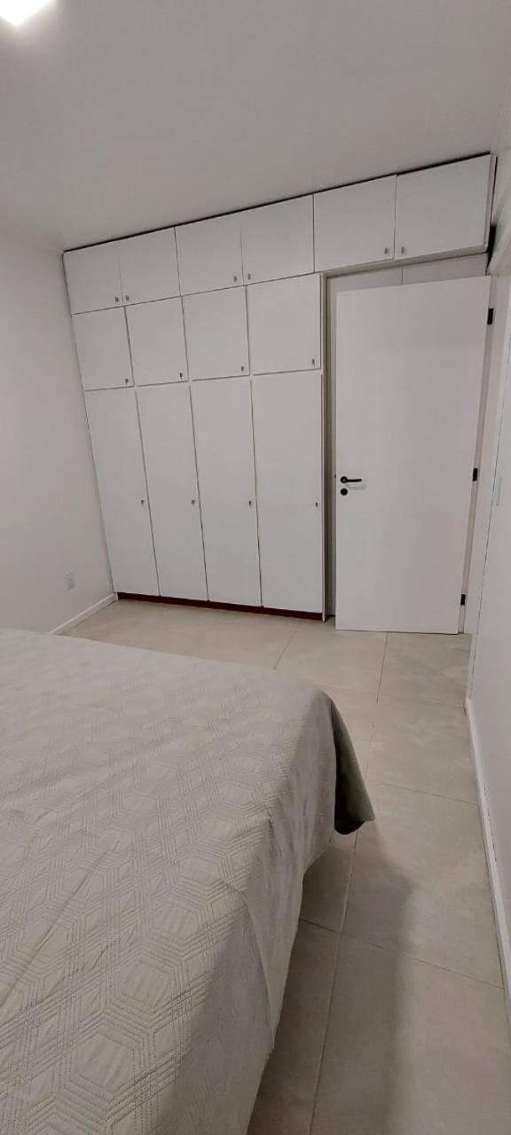 Lindo apartamento a 120m do mar