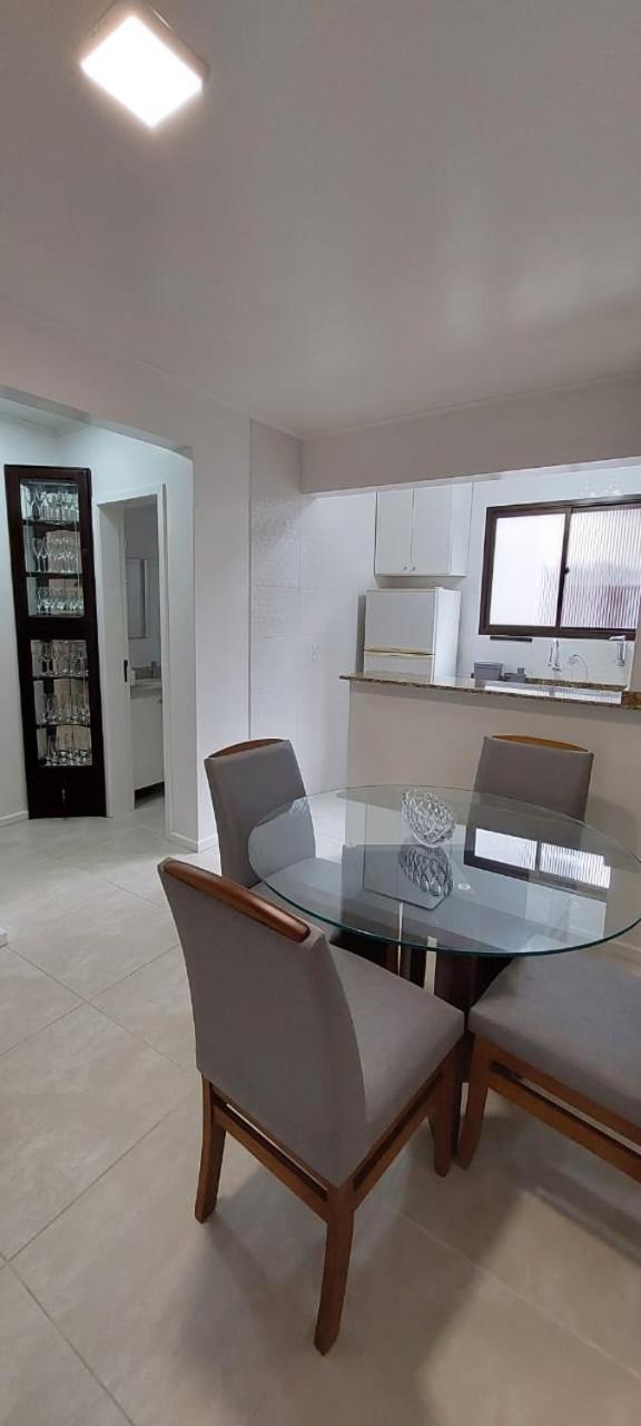 Lindo apartamento a 120m do mar