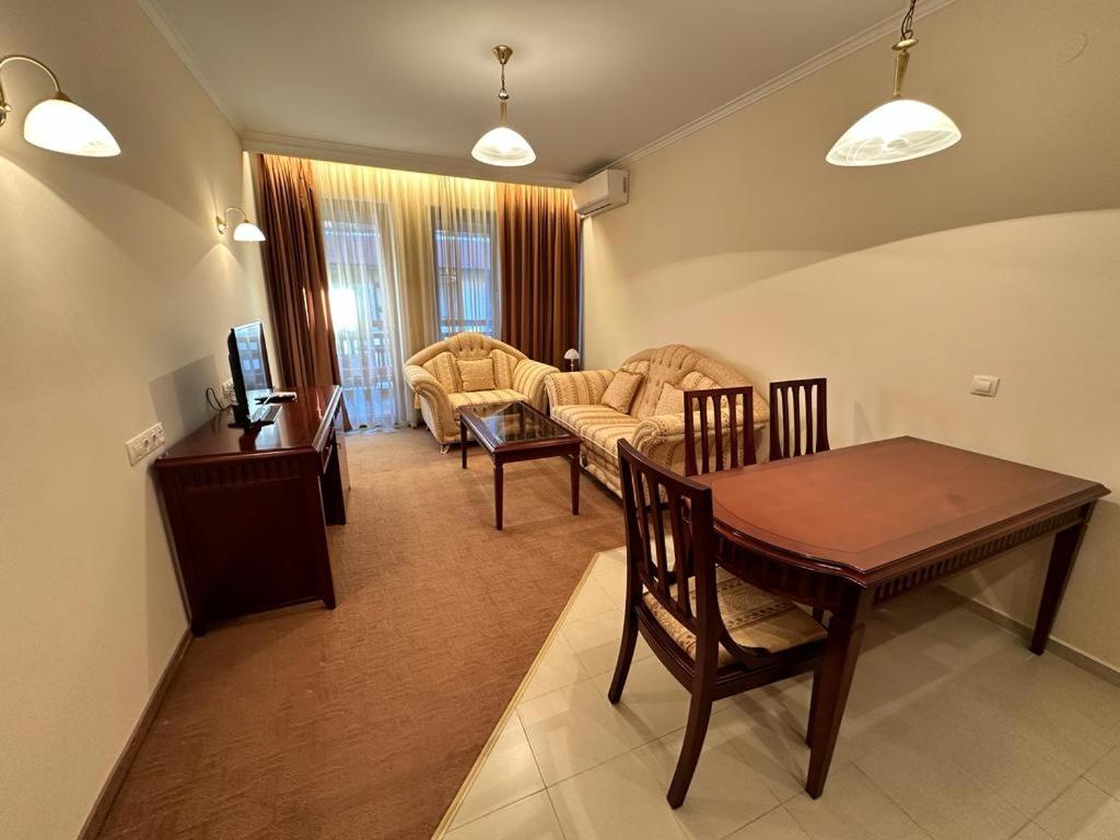 Luxury apartments in Downtown Residential Complex