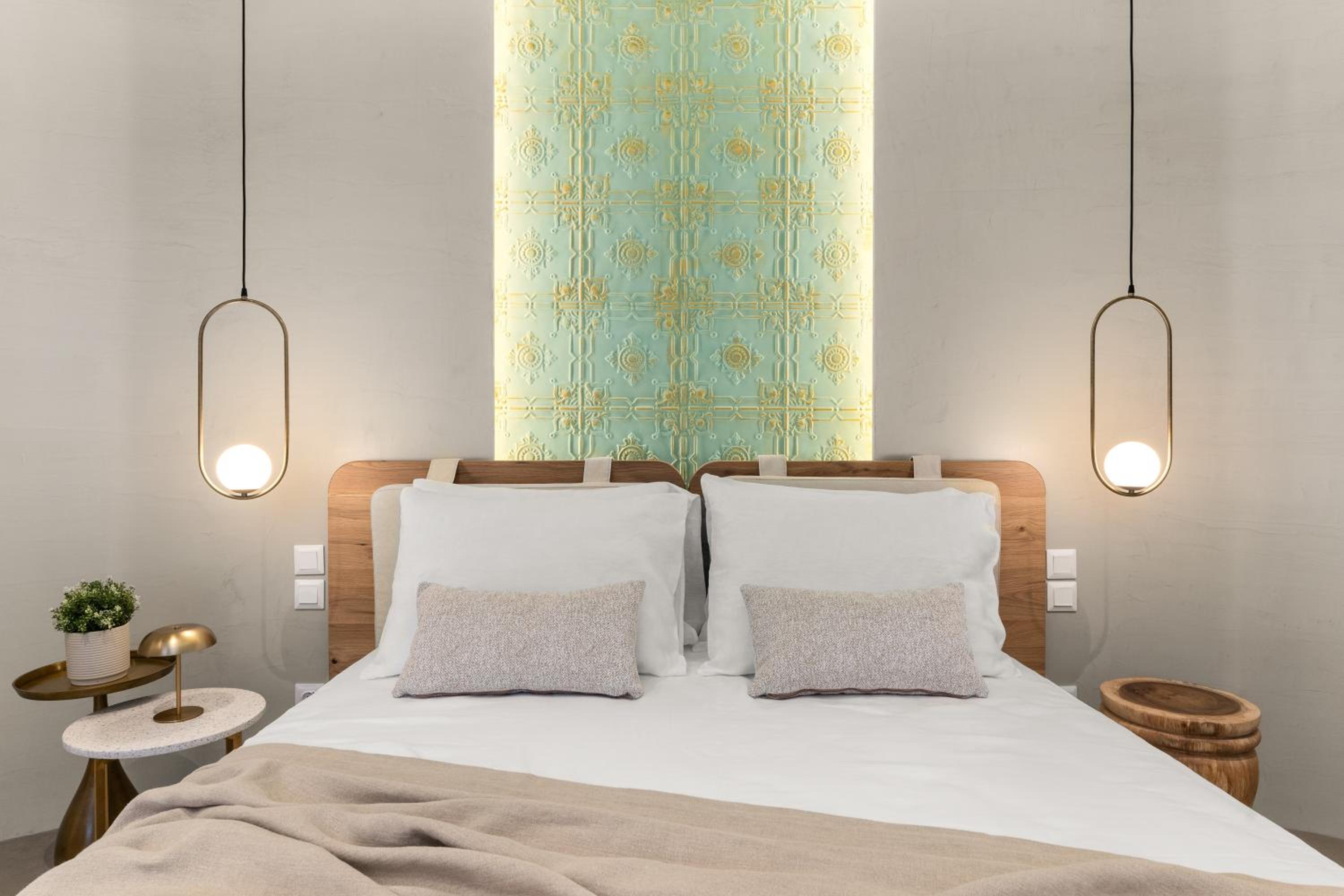 ACRON 12 penthouse Acropolis suites