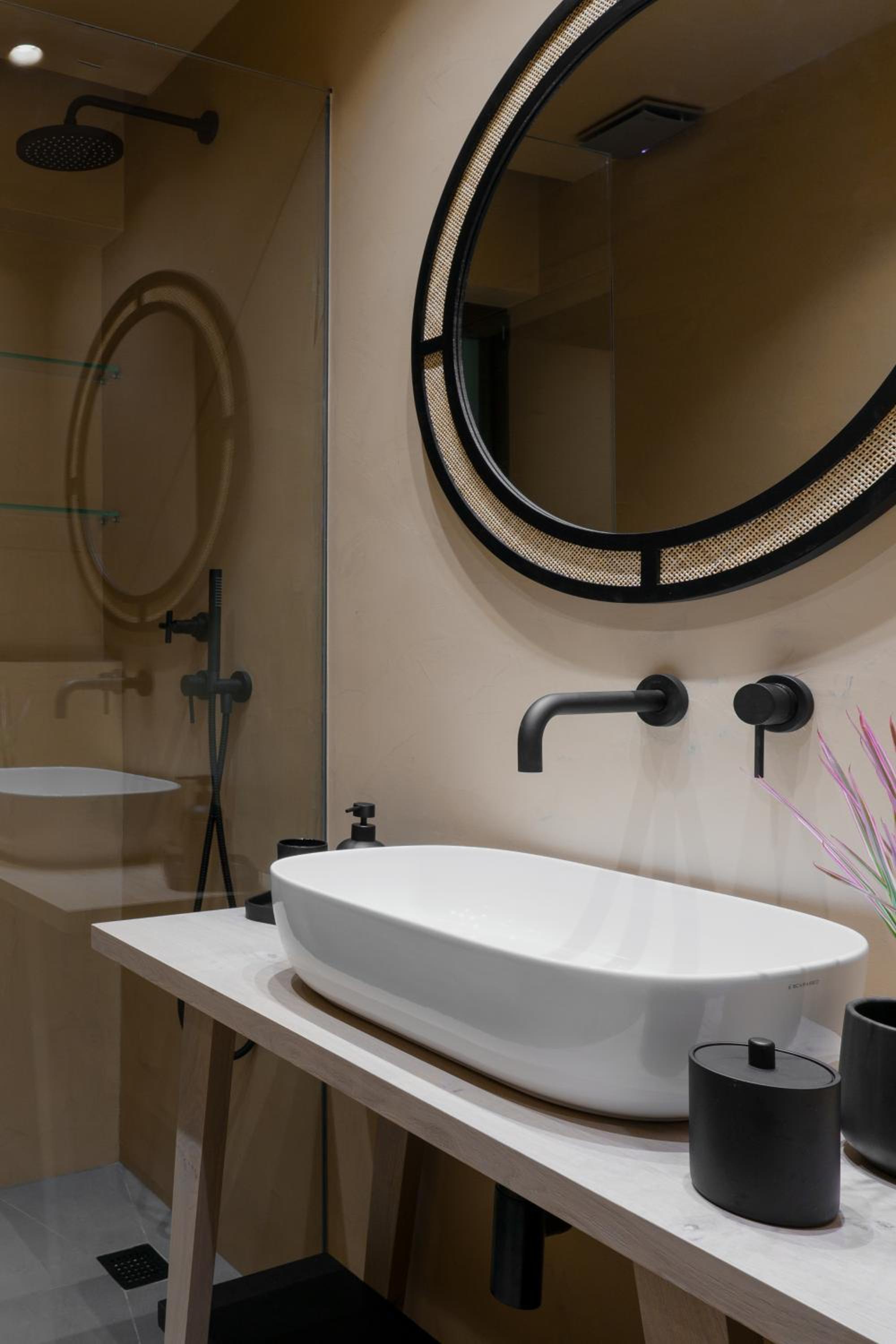 ACRON 12 penthouse Acropolis suites