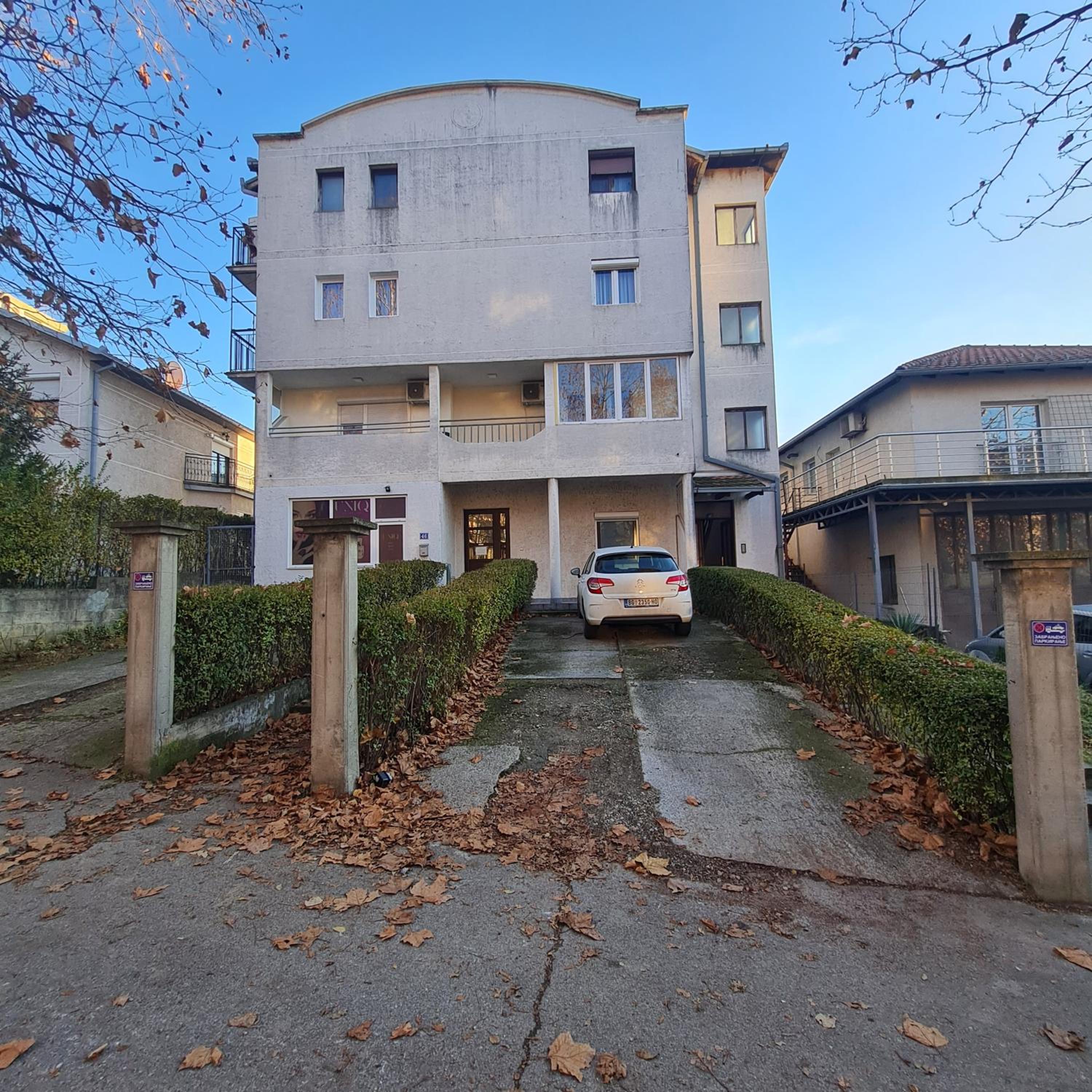 APARTMAN011