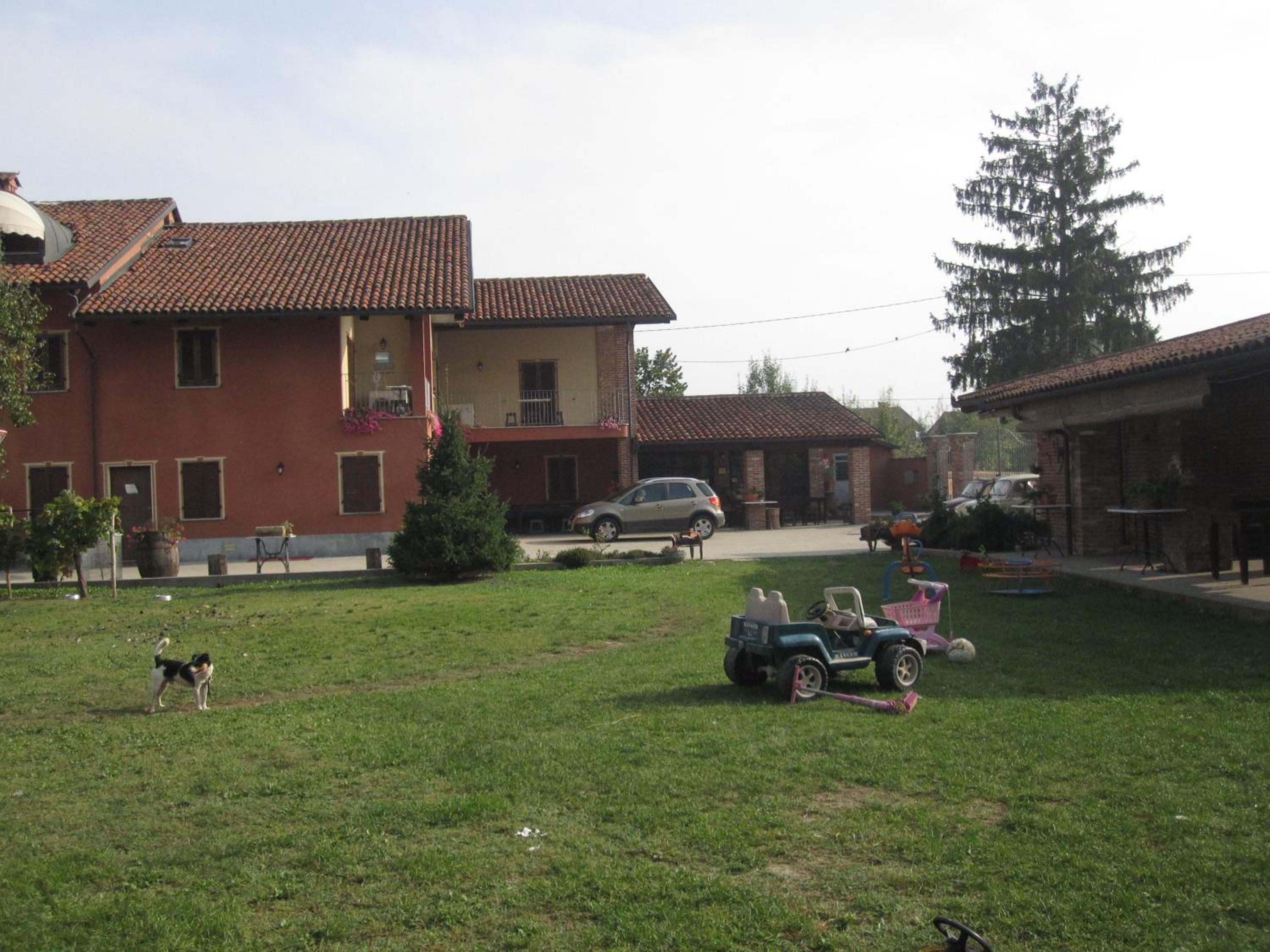 Photo 28