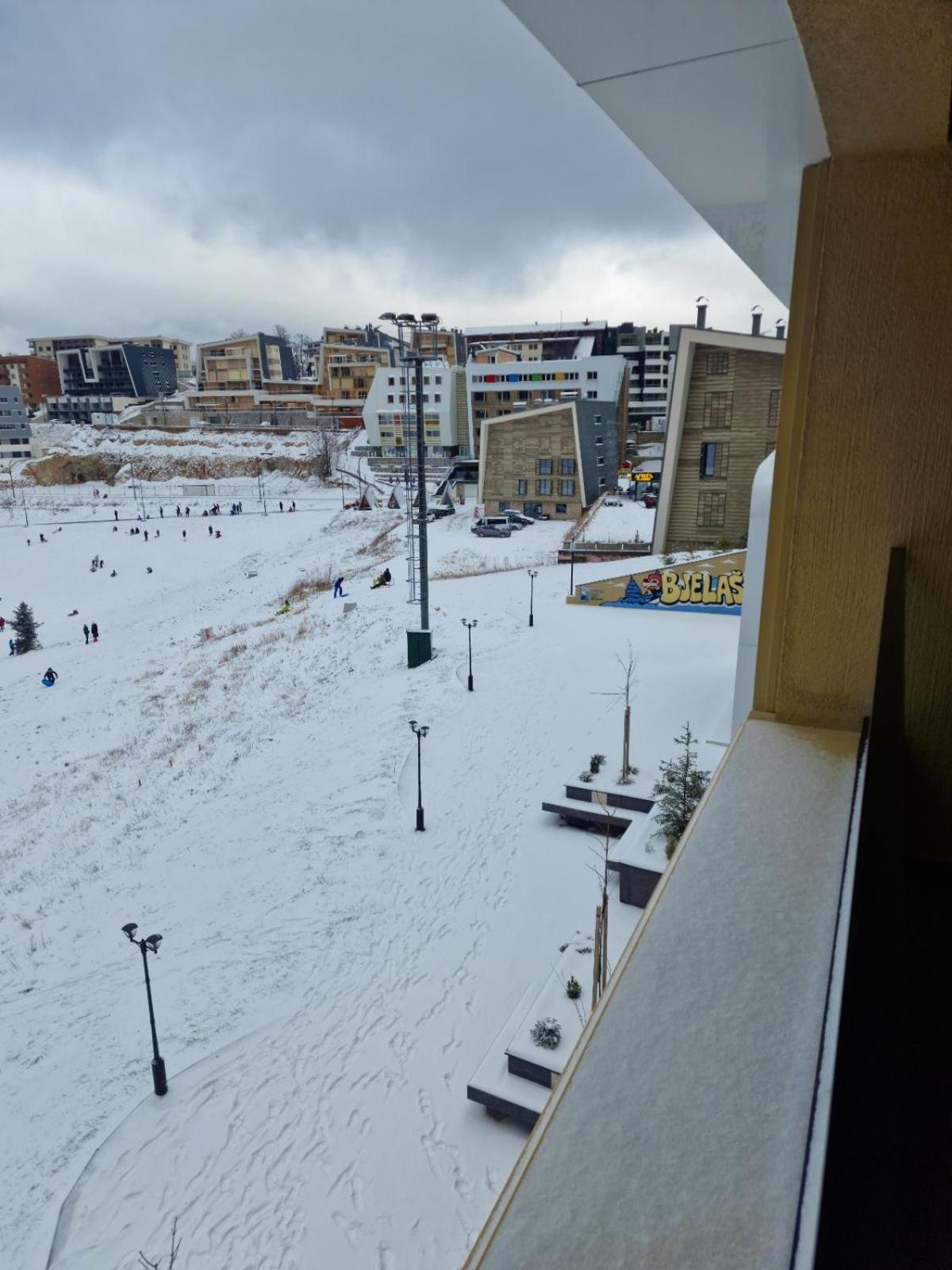 WinterHome2