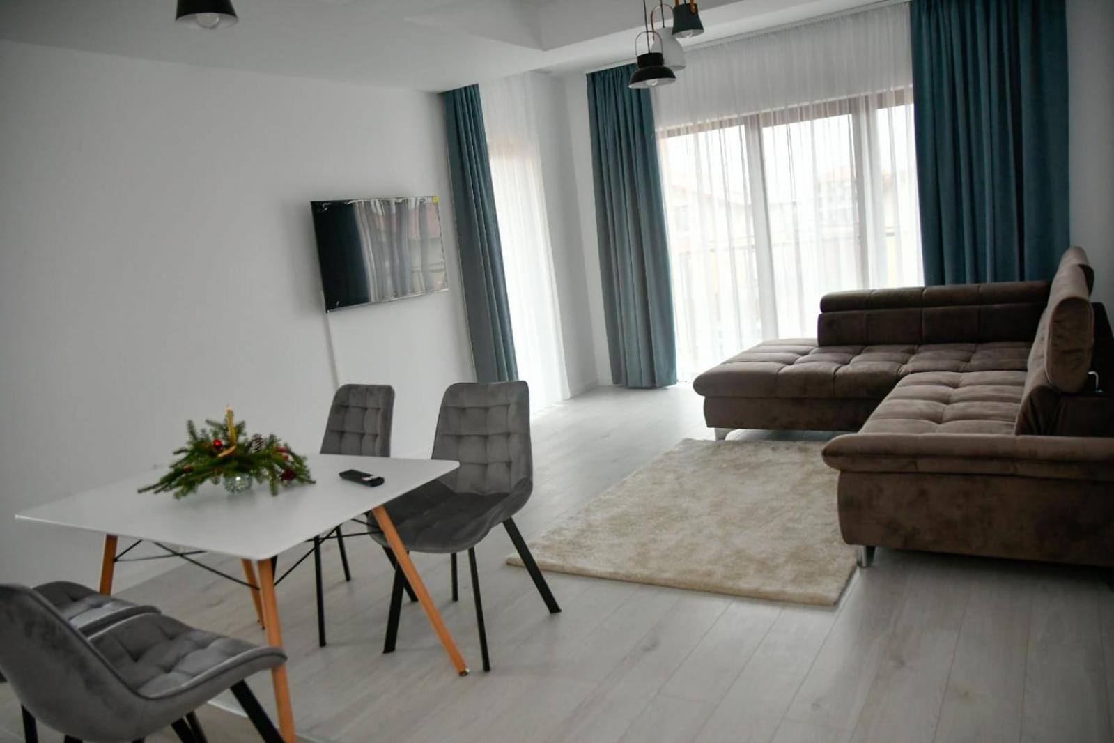 Apartament Eva