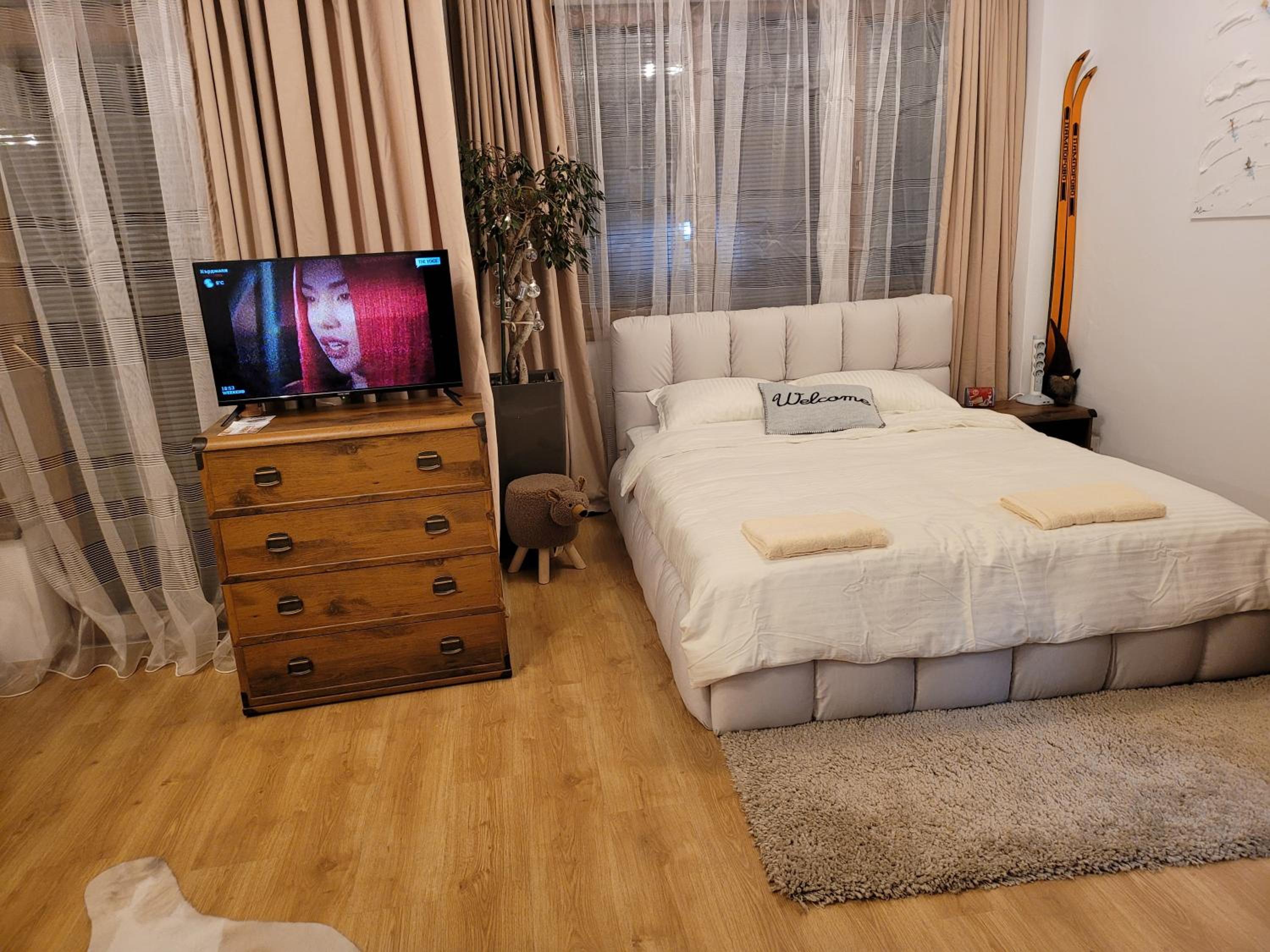 BH and Semiramida Ski Apartment