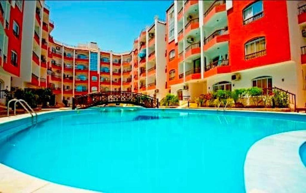 Desert Pearl Romantic Apartment