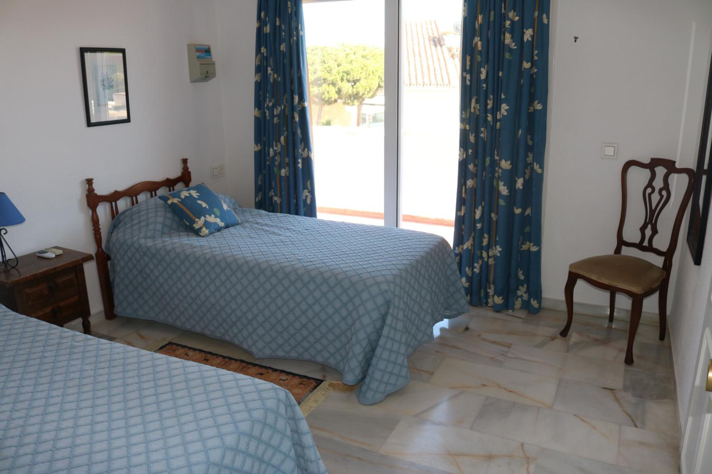 Holiday Villa in Calahonda, near Marbella photo 4