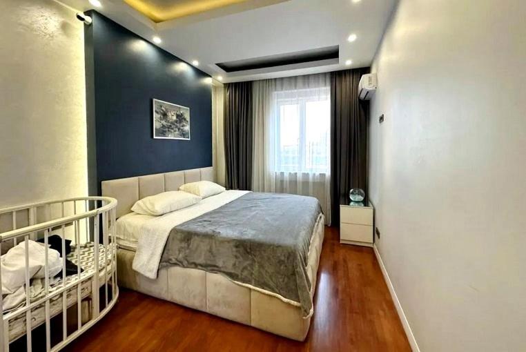 City Center Spacious 3 Bedroom and 2 Bathroom Apartment on Northern Avenue,