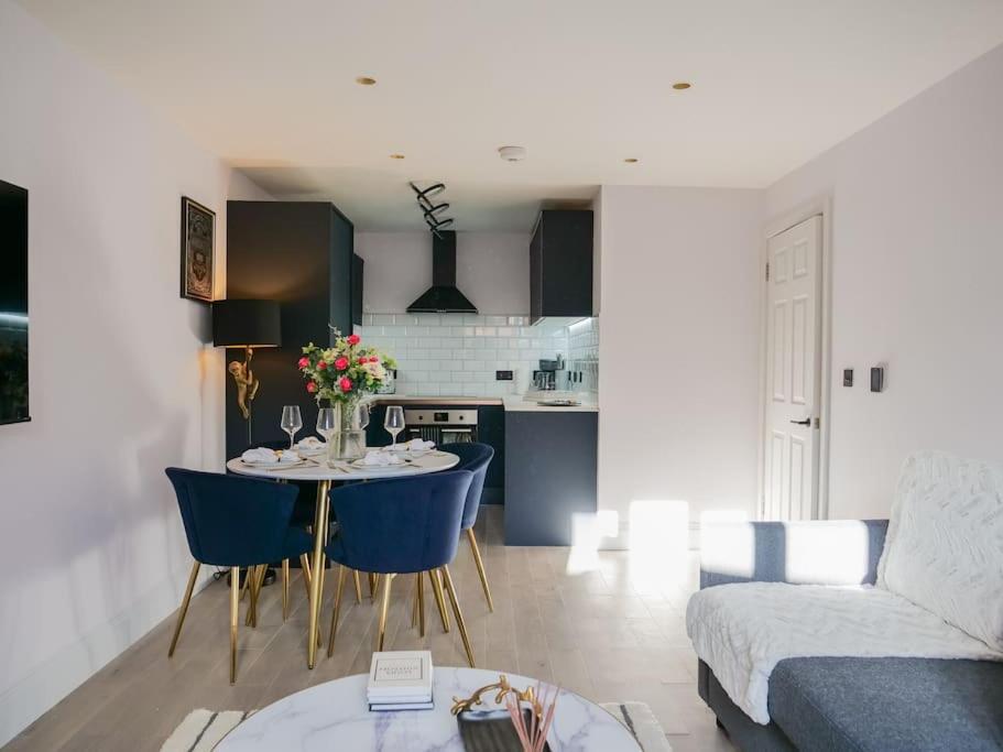 Stylish Retreat for Your Short Getaway