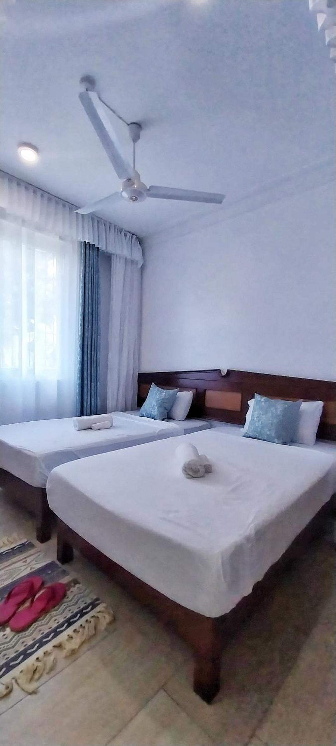 vienna Greenwood 3bd massionate mombasa pool.deck wifi view 5