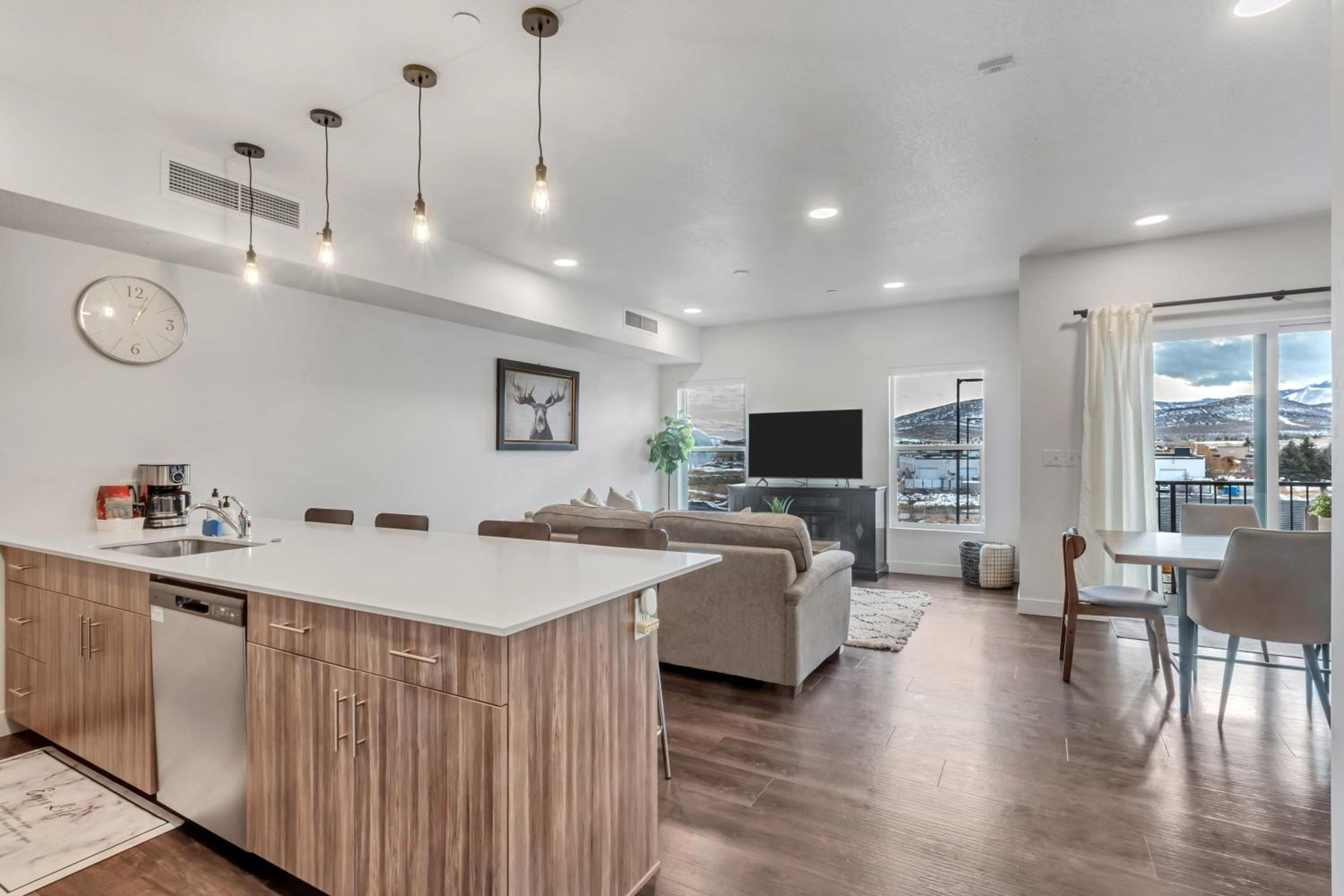 Newly Built Modern Park City Getaway l Zen by Stay view 2