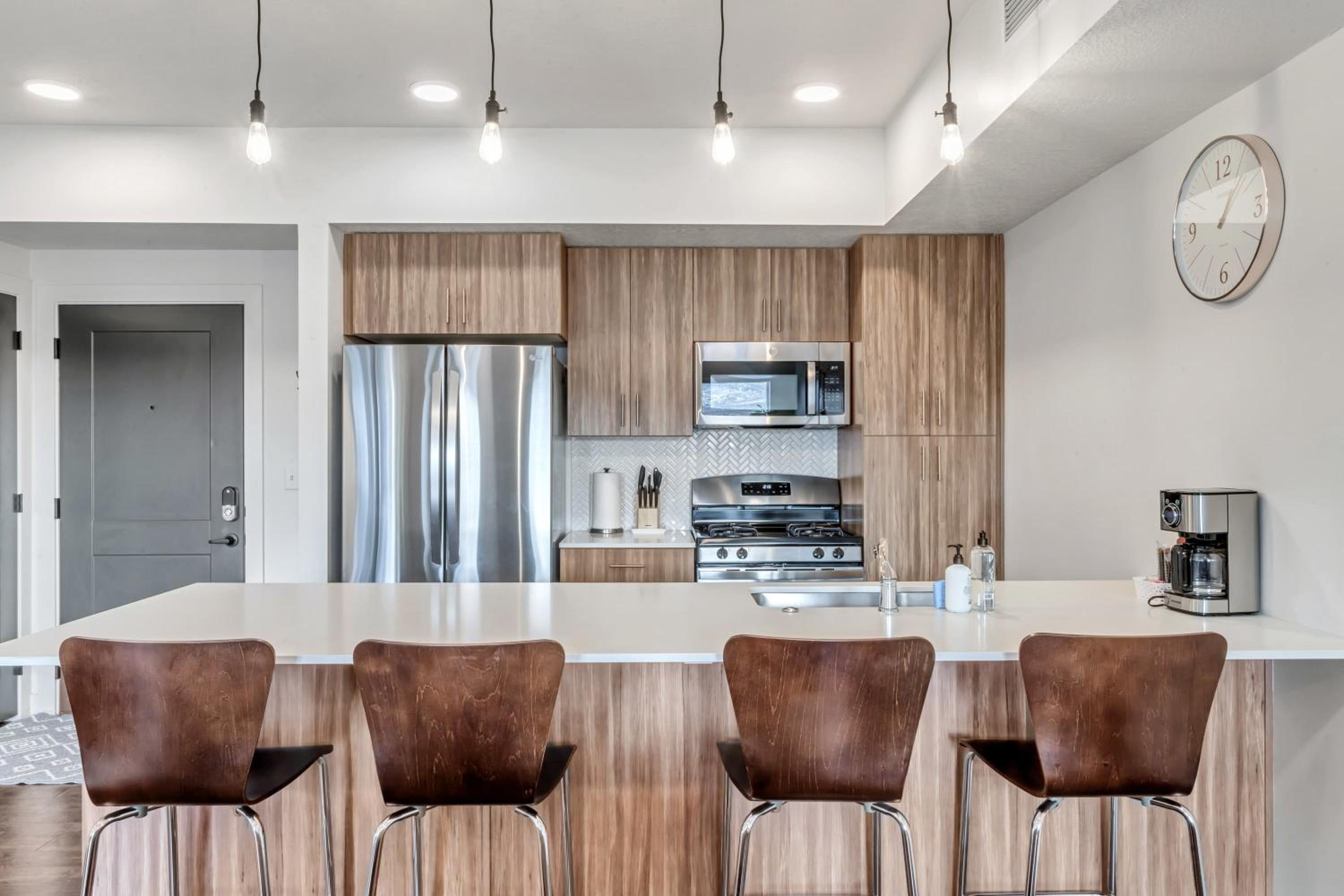 Newly Built Modern Park City Getaway l Zen by Stay view 3