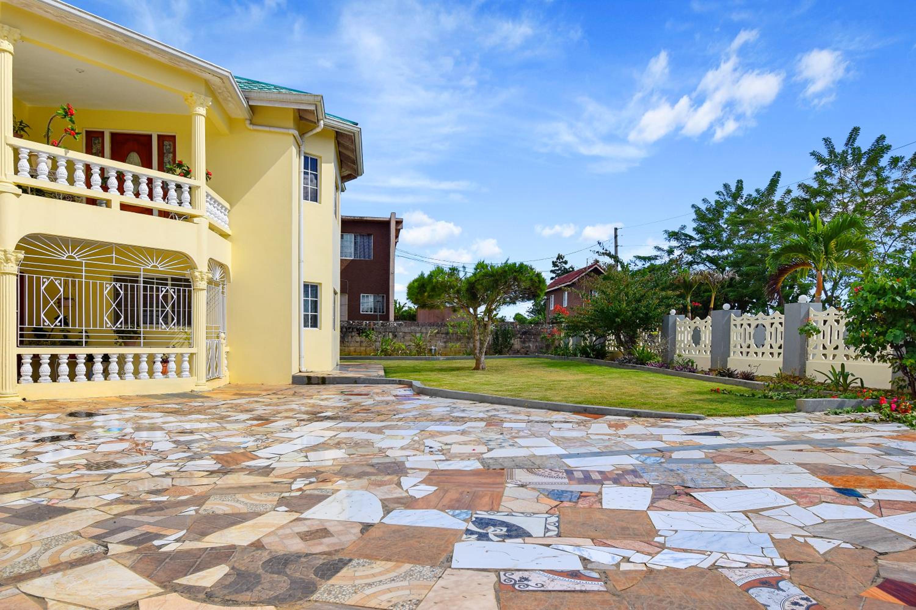 Harriott Heights