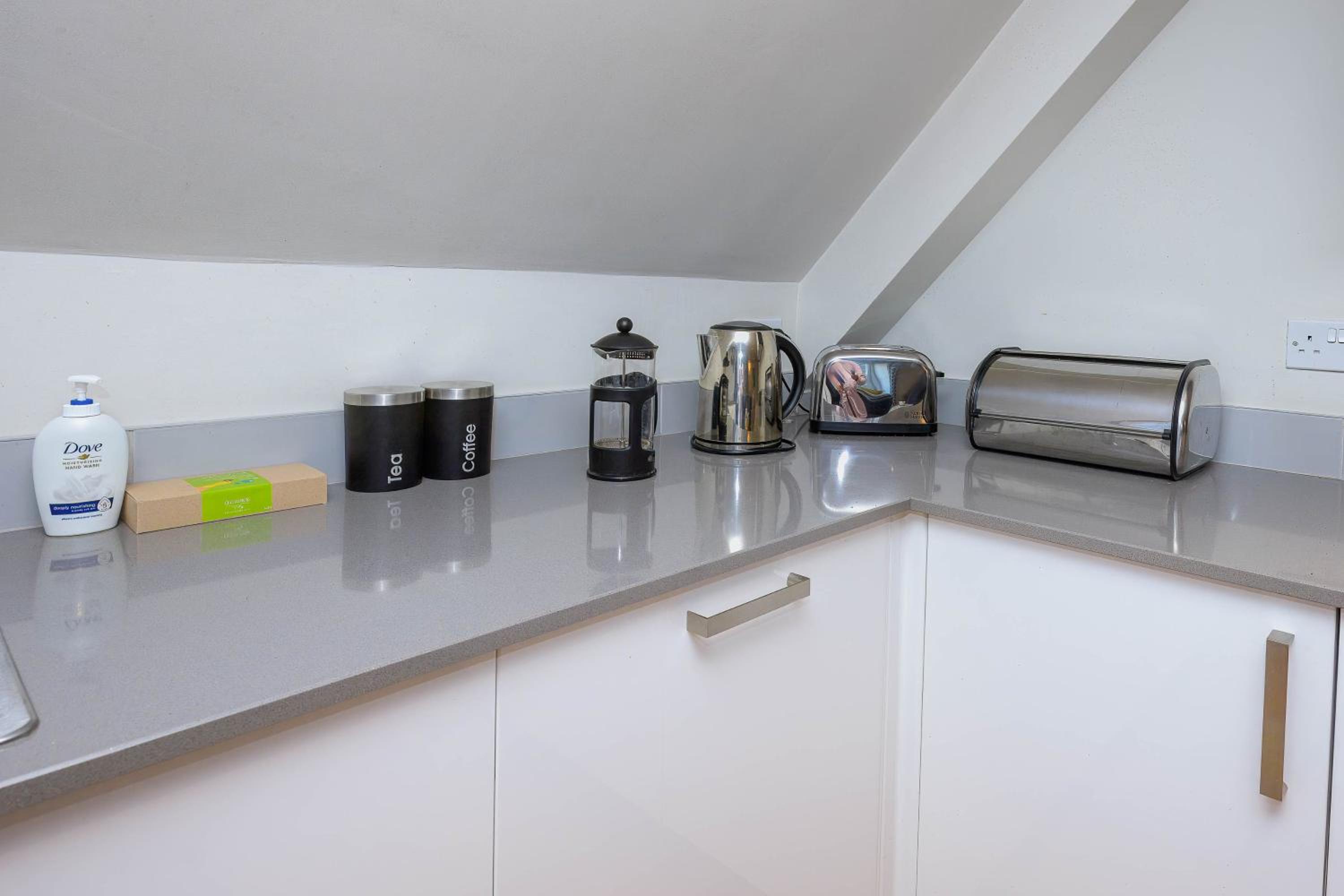 Cosy & Central Brockenhurst Flat, 2BR
