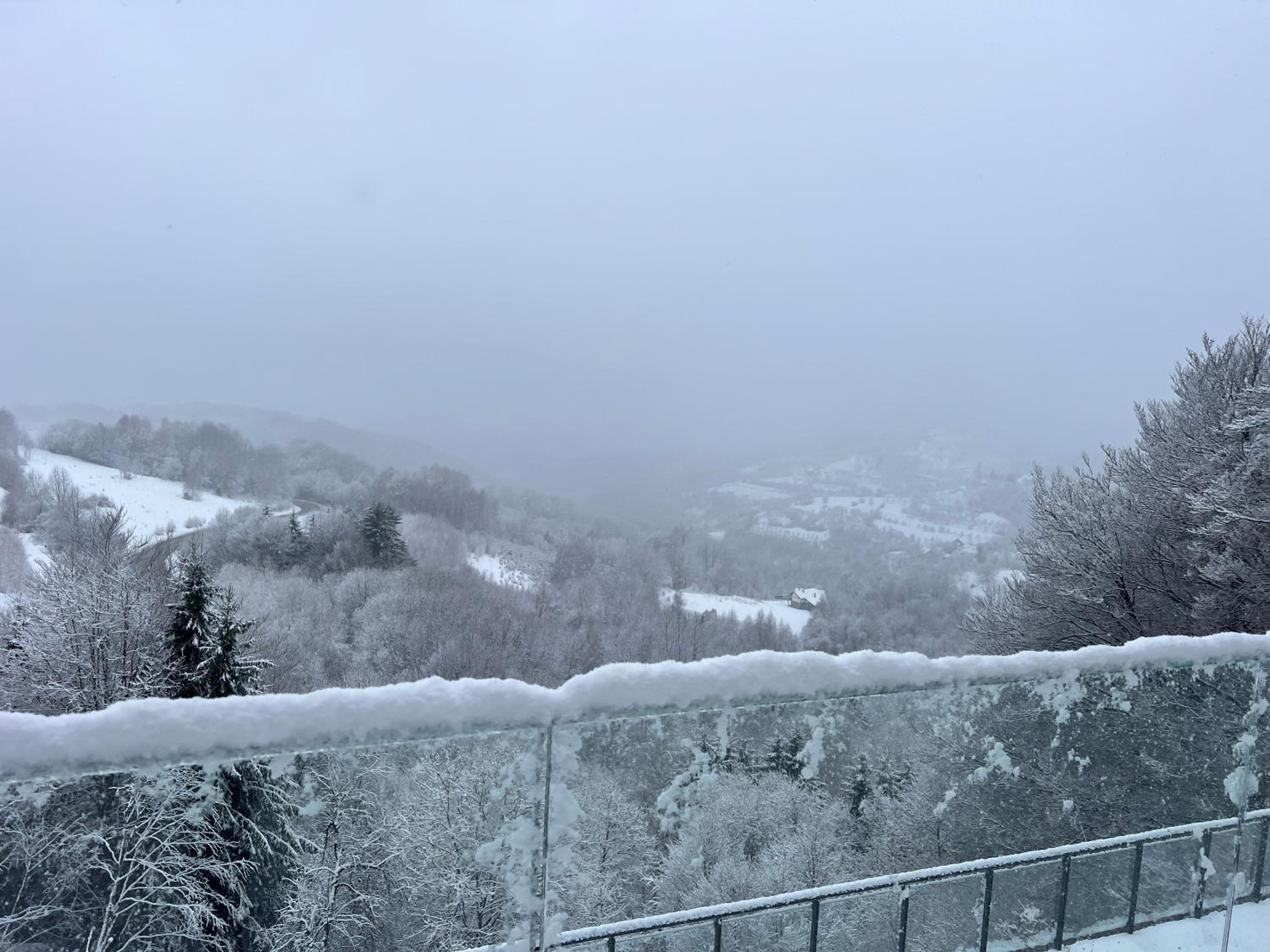 Milmari N lux Sena view 3
