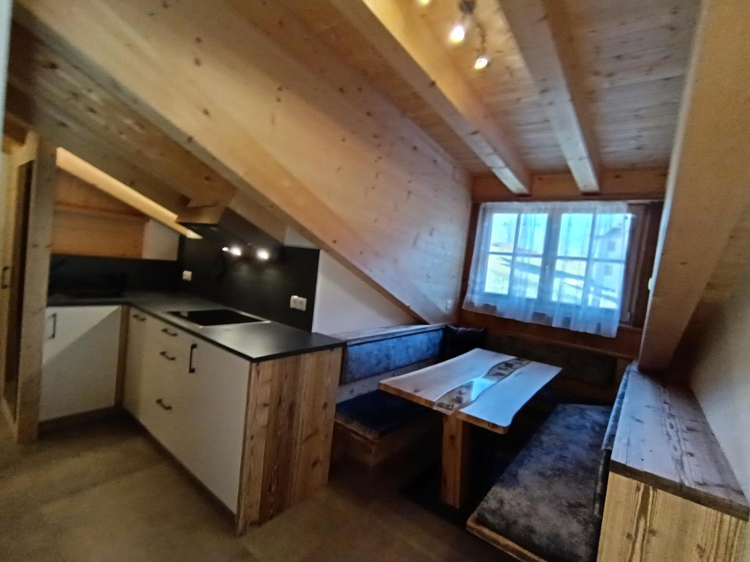 Innerraderhof Apartment 4 view 3