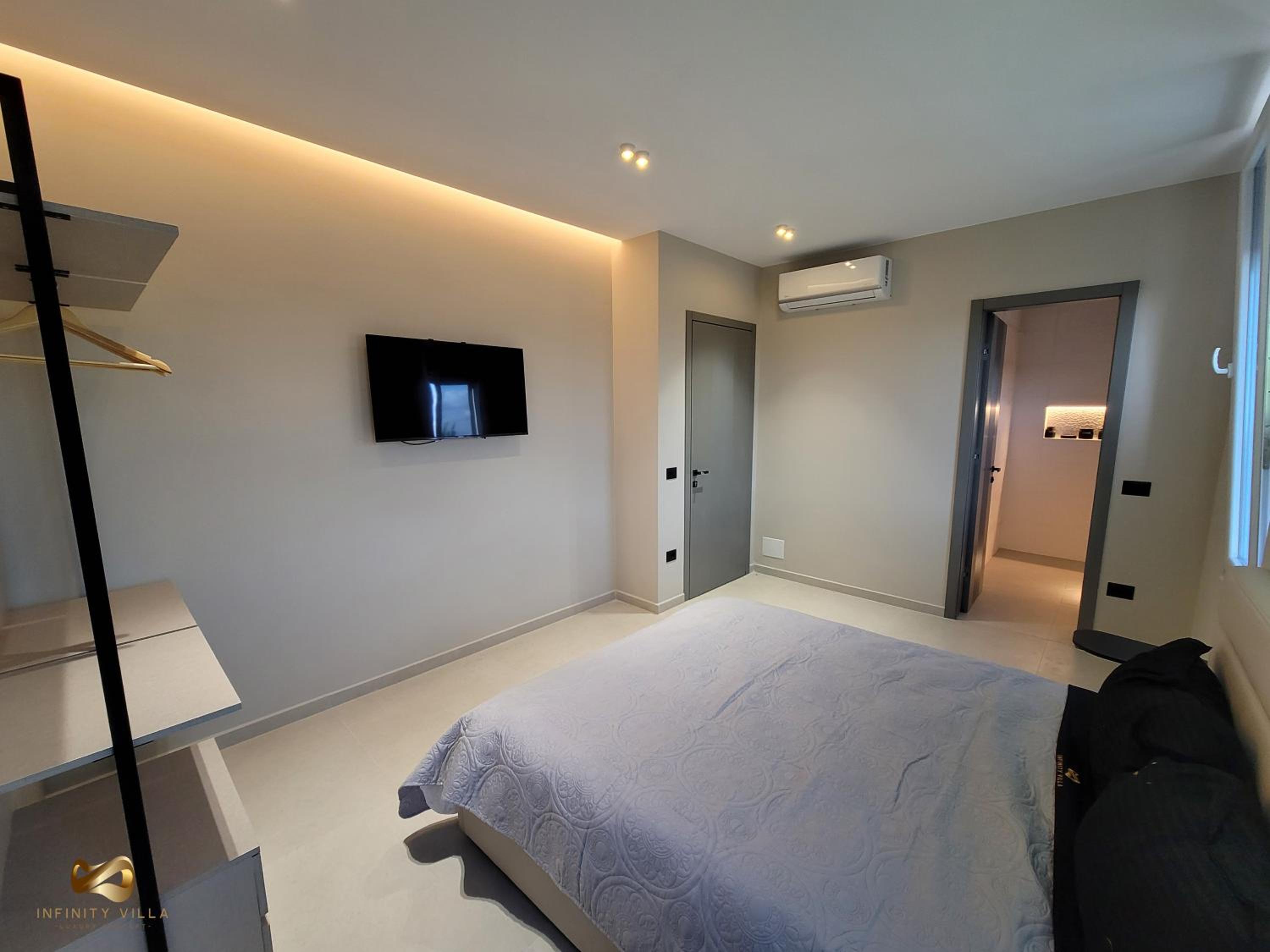 Infinity Villa