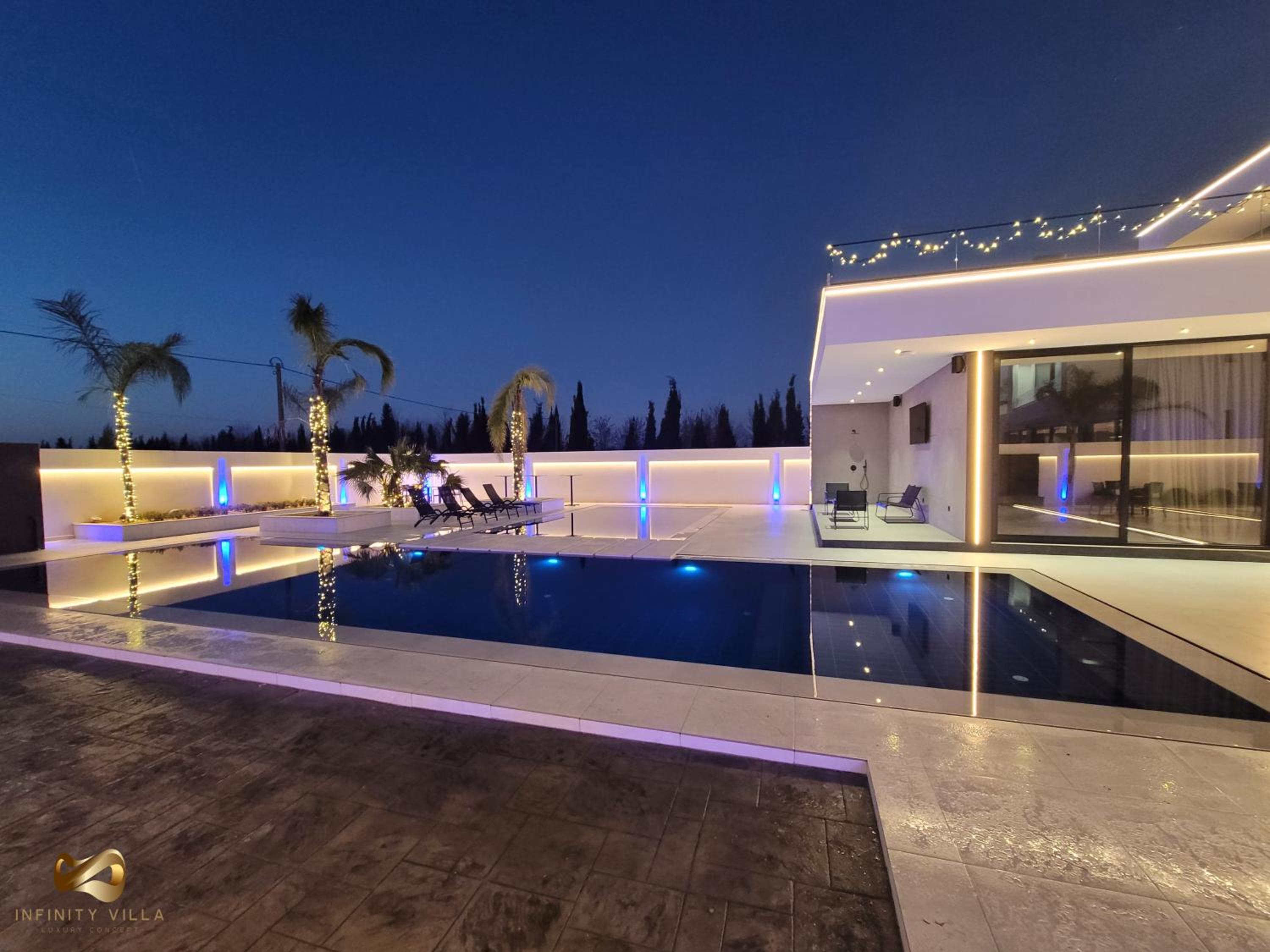 Infinity Villa