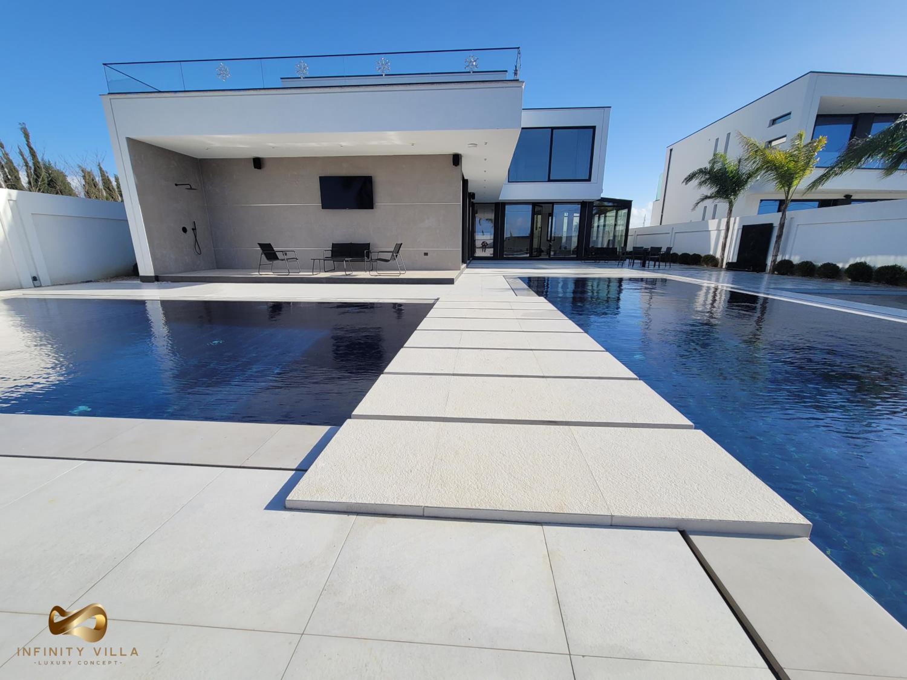 Infinity Villa