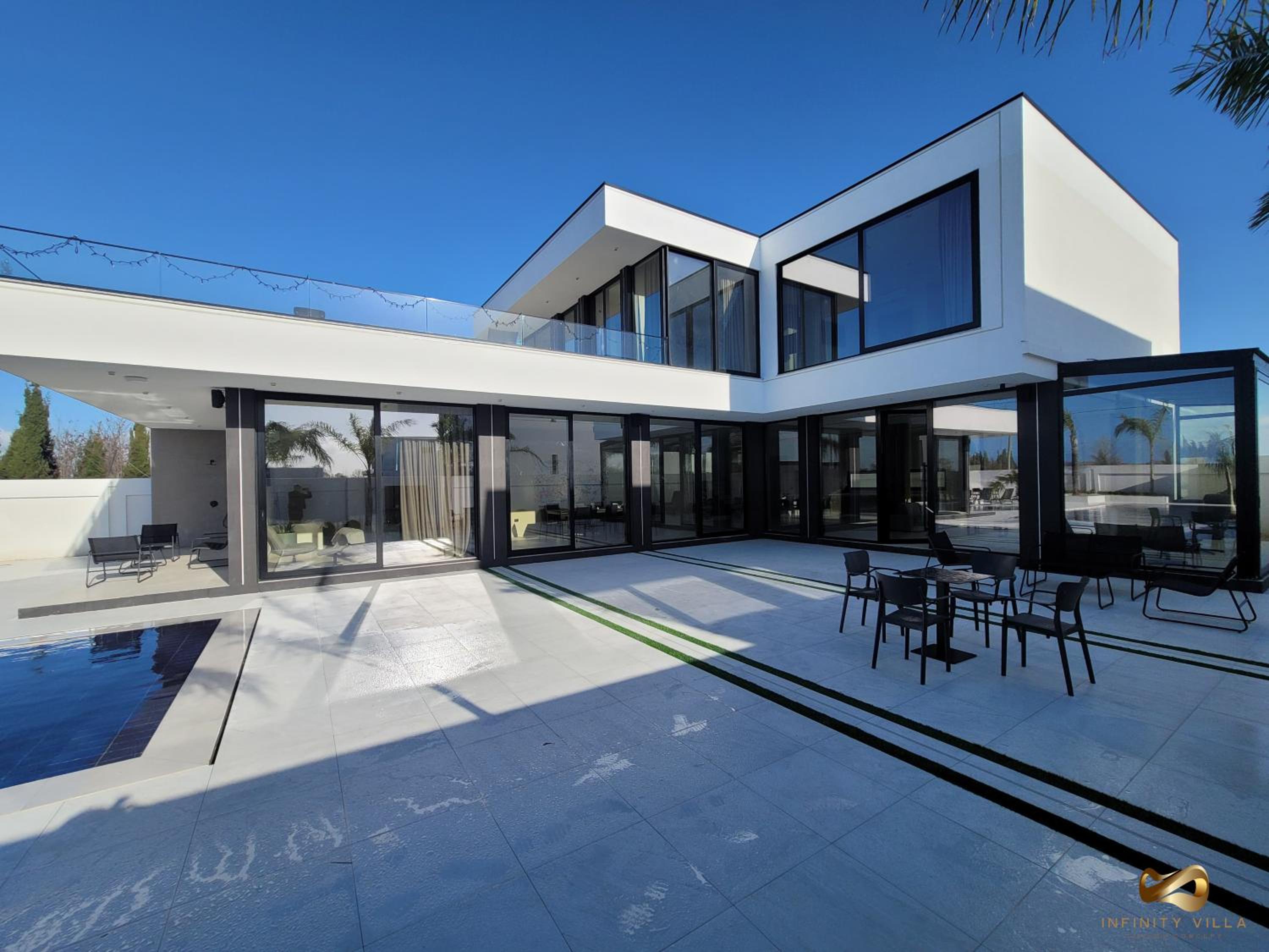 Infinity Villa