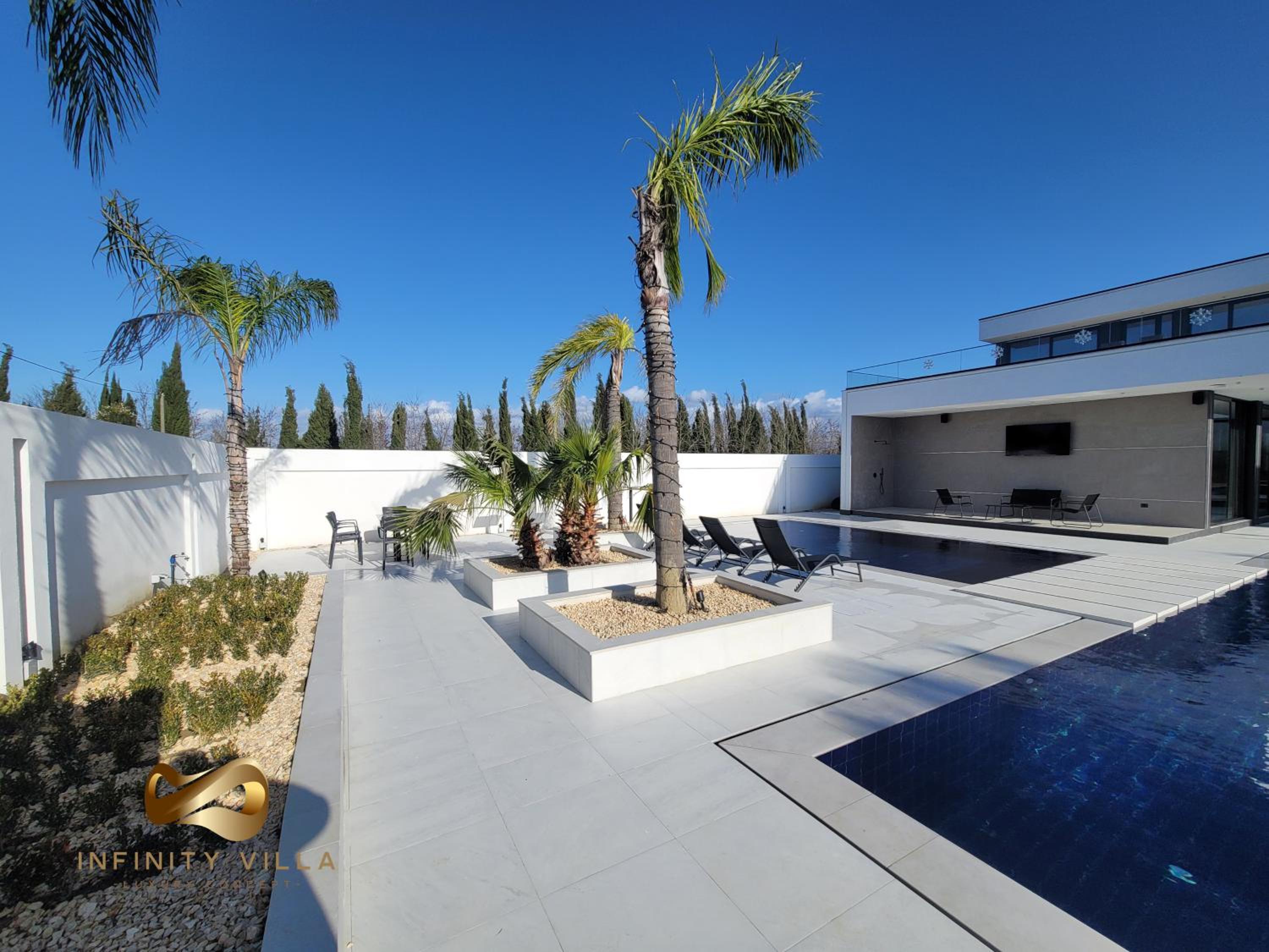 Infinity Villa