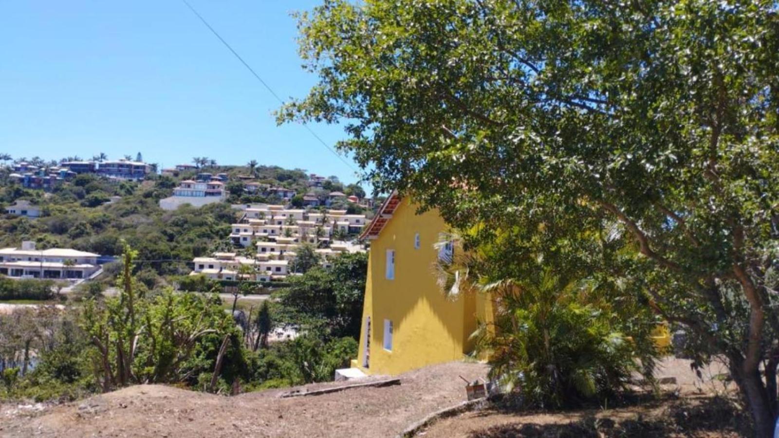 EncantoBúzios: Casa Amarela para Festas Inesquecíveis. Experiência Única nas Festas de Fim de Ano!